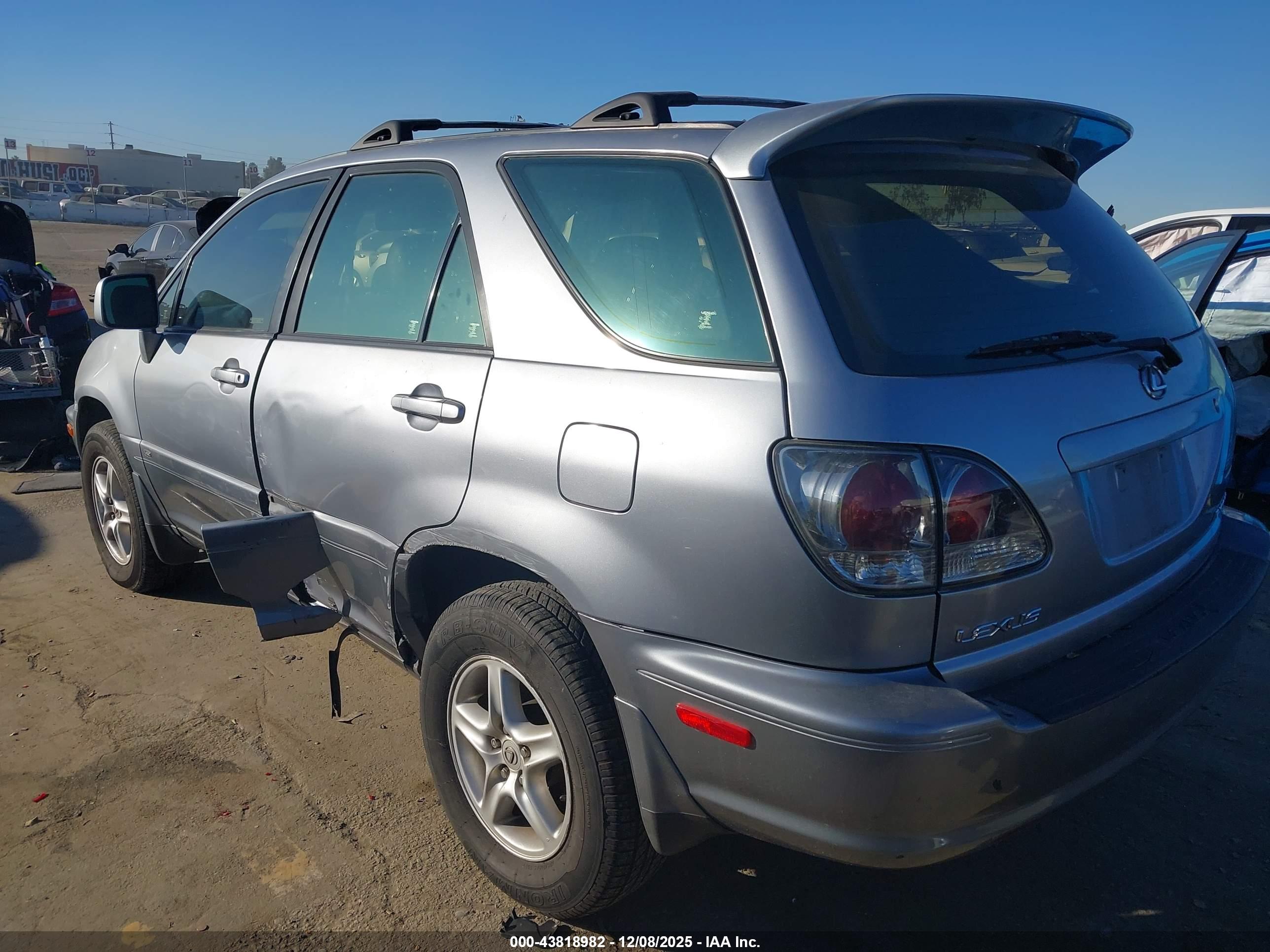 LEXUS RX image 3