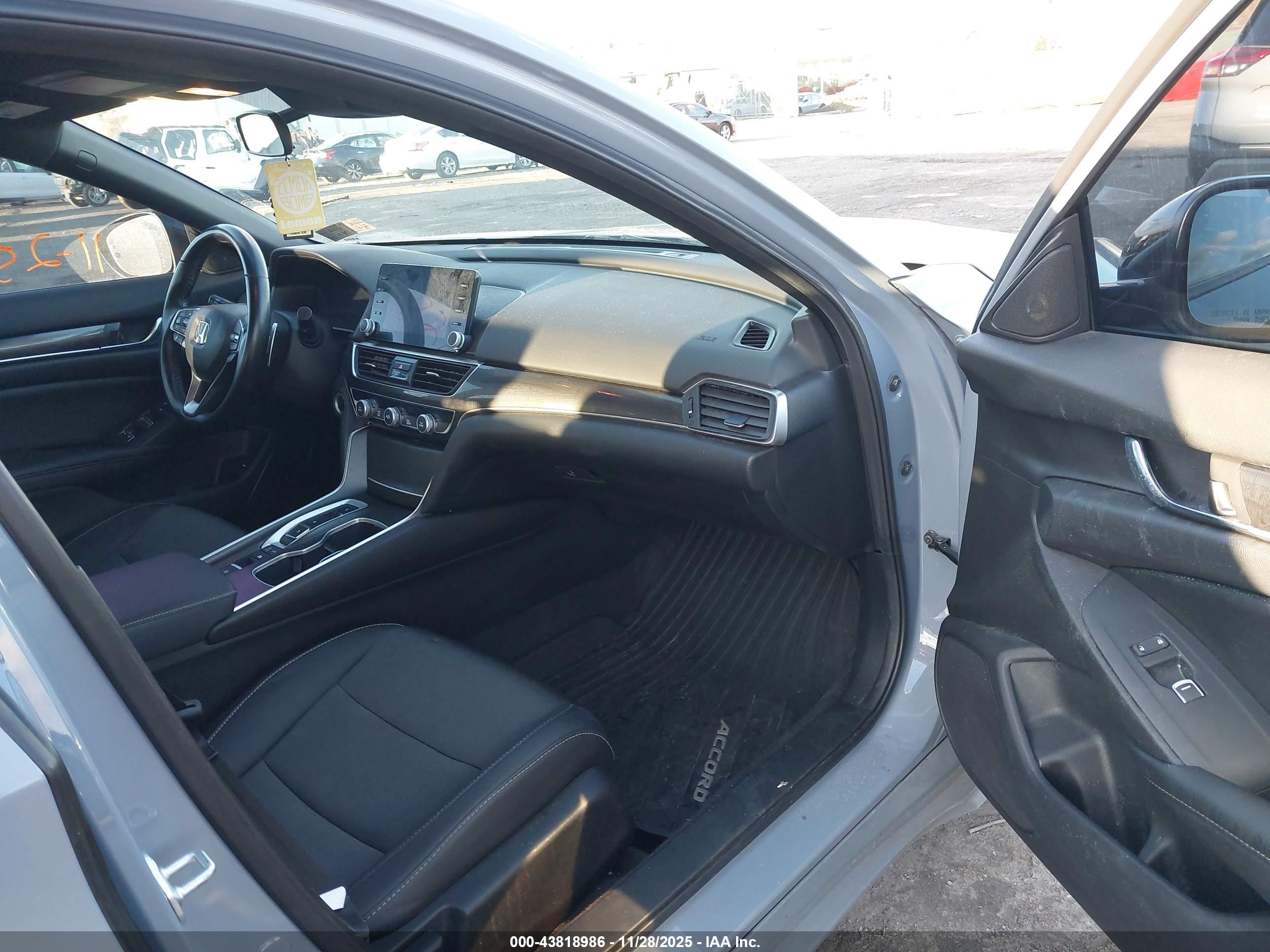 HONDA ACCORD image 5
