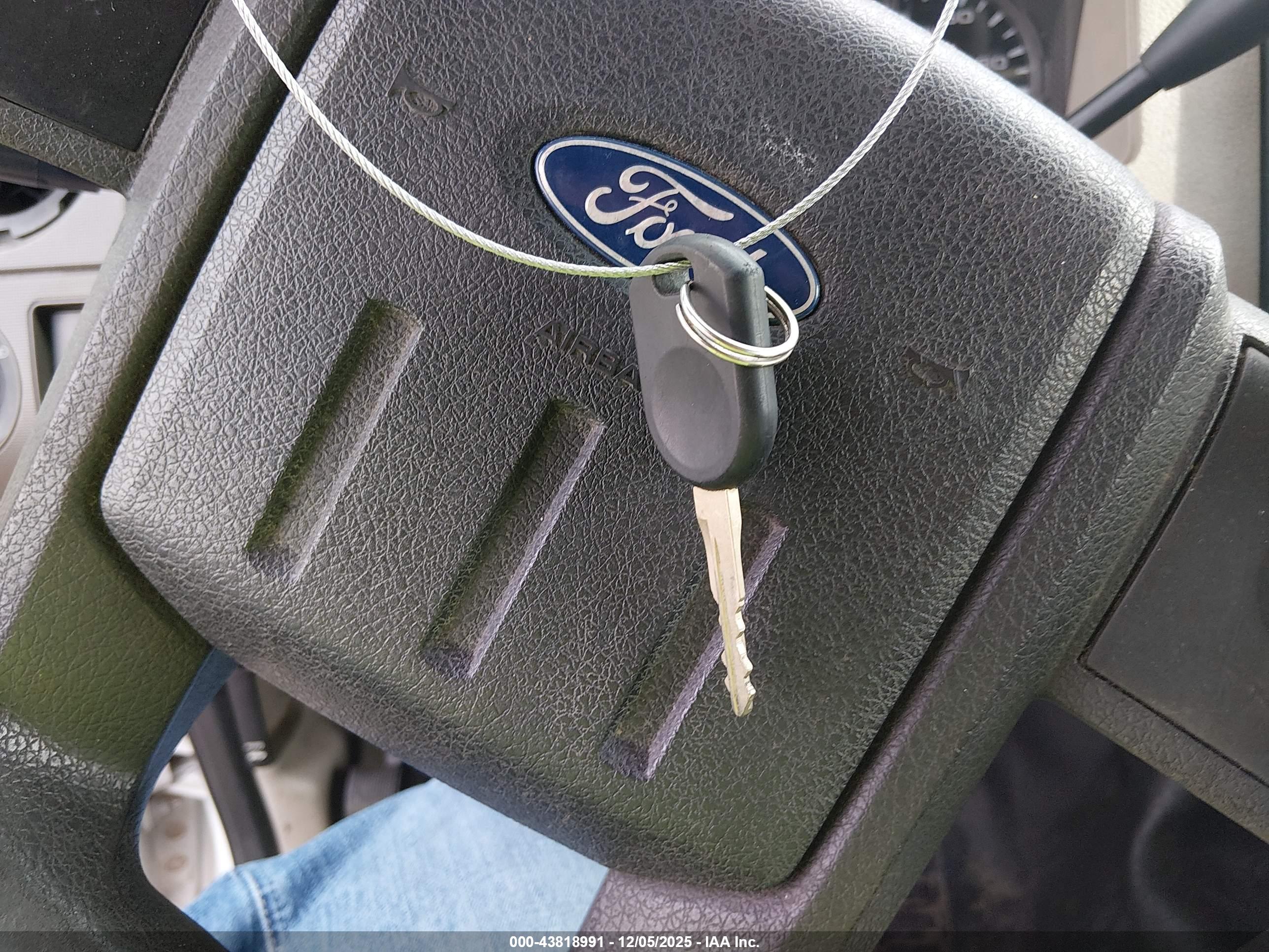 FORD F-250 image 11
