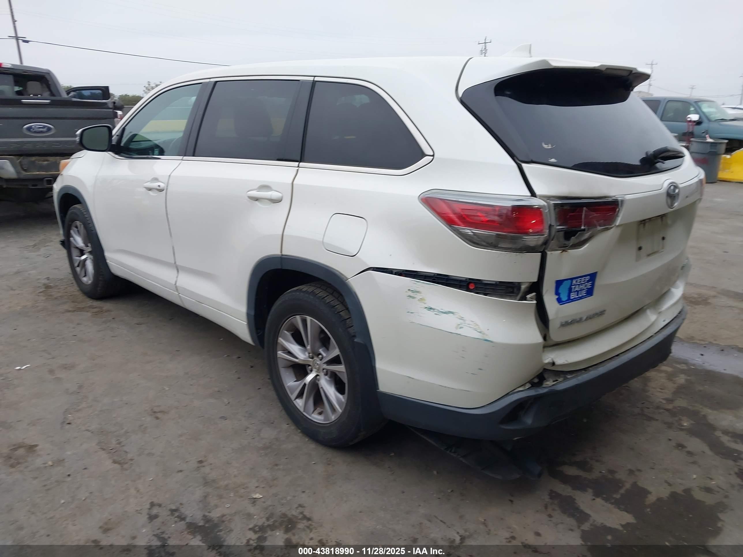 TOYOTA HIGHLANDER image 3