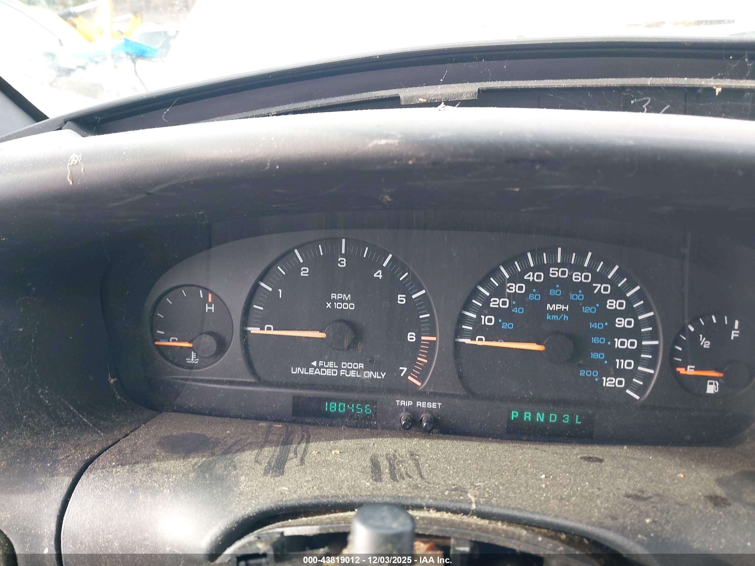 DODGE GRAND image 7