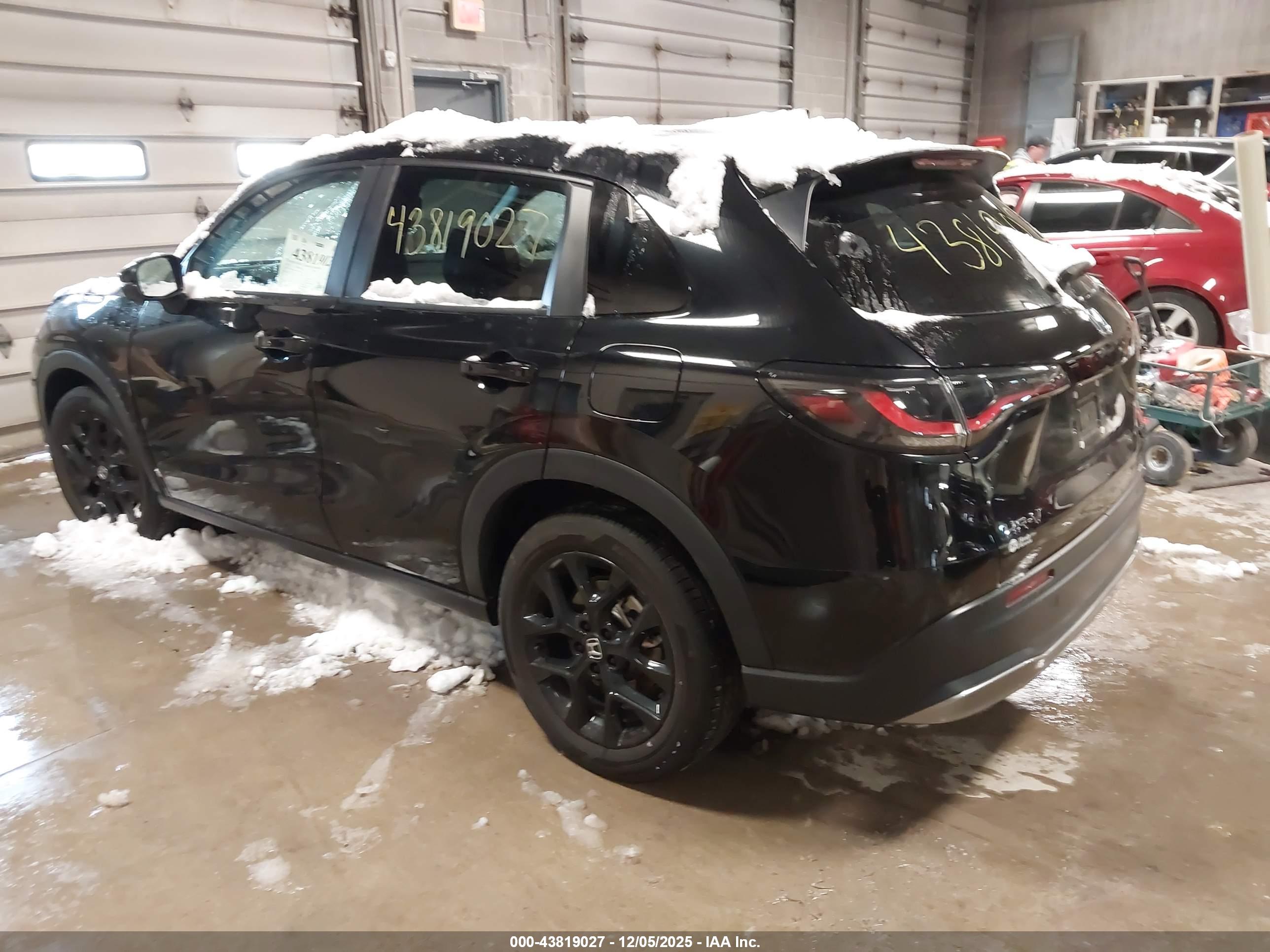 HONDA HR-V image 3