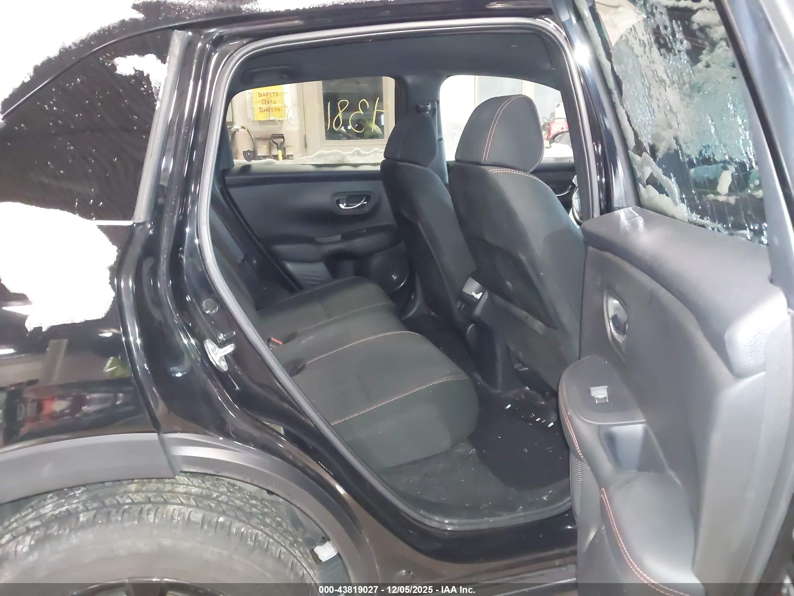 HONDA HR-V image 8