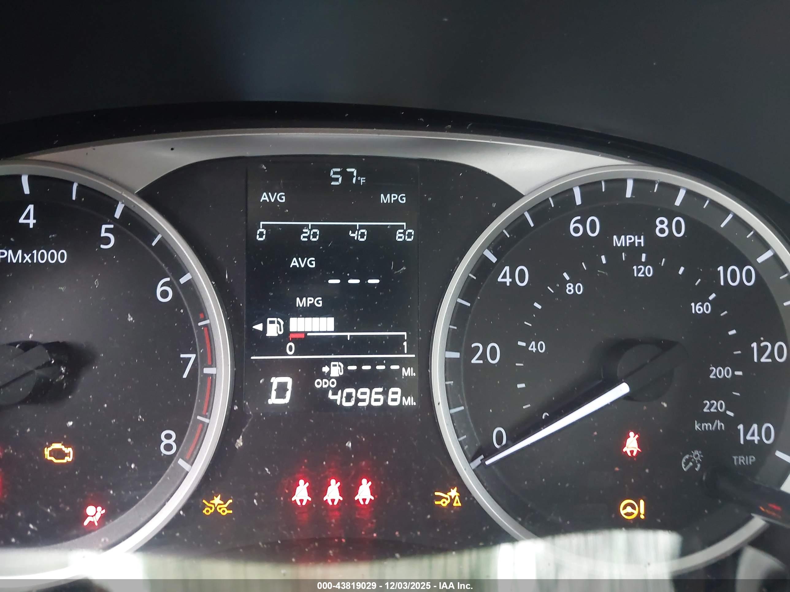 NISSAN KICKS image 7