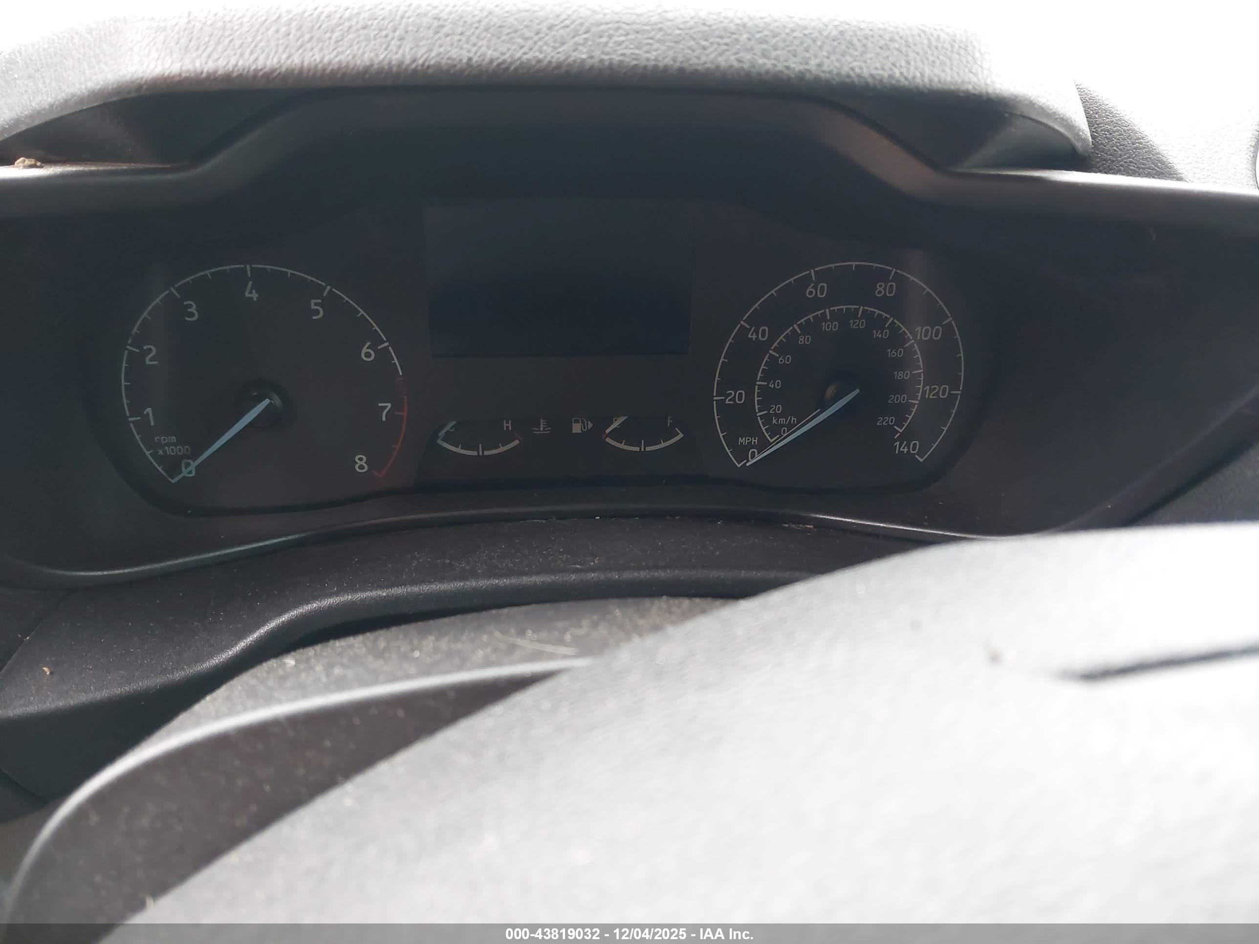 FORD TRANSIT image 7