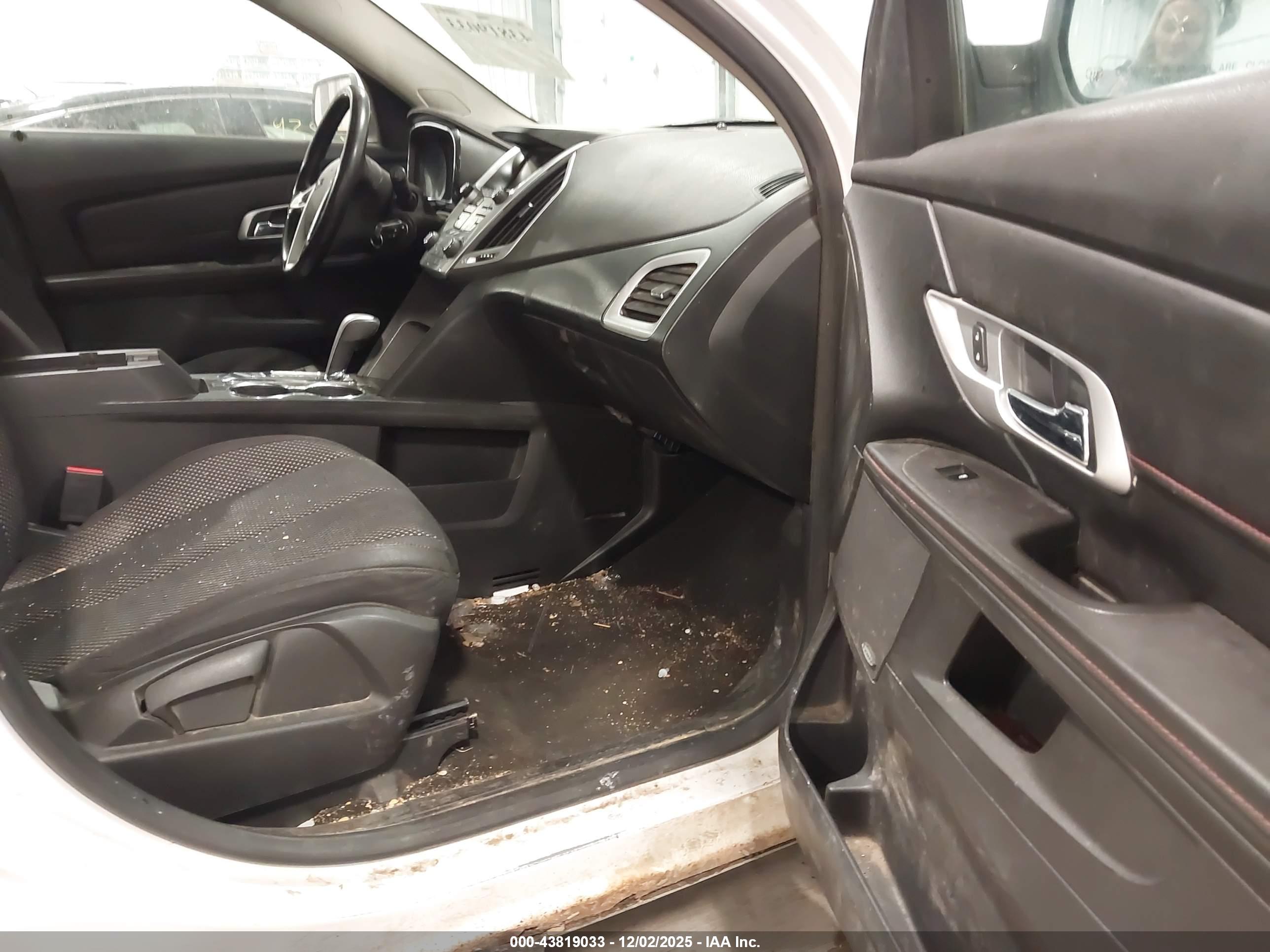 GMC TERRAIN image 5