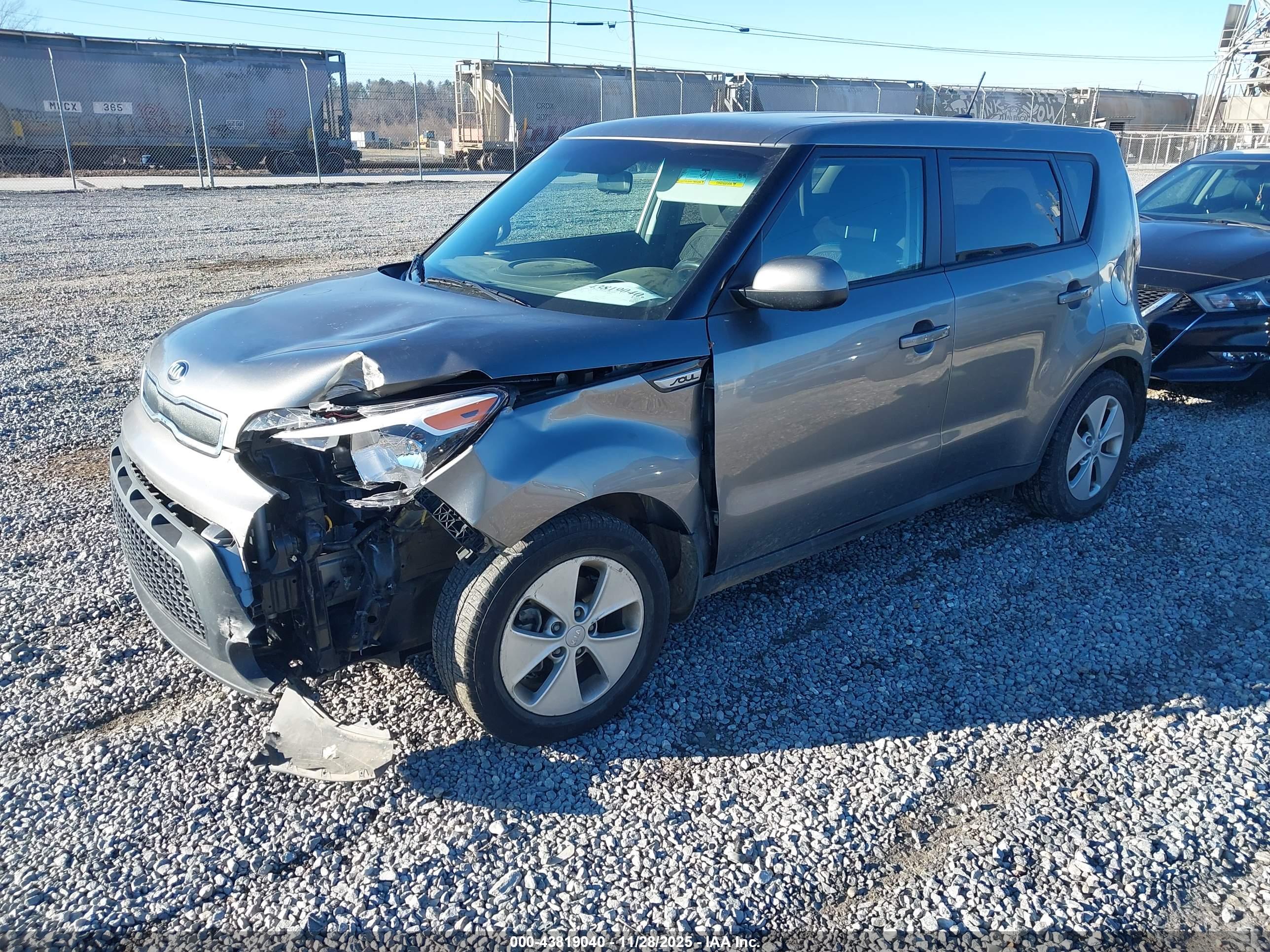 KIA SOUL image 2