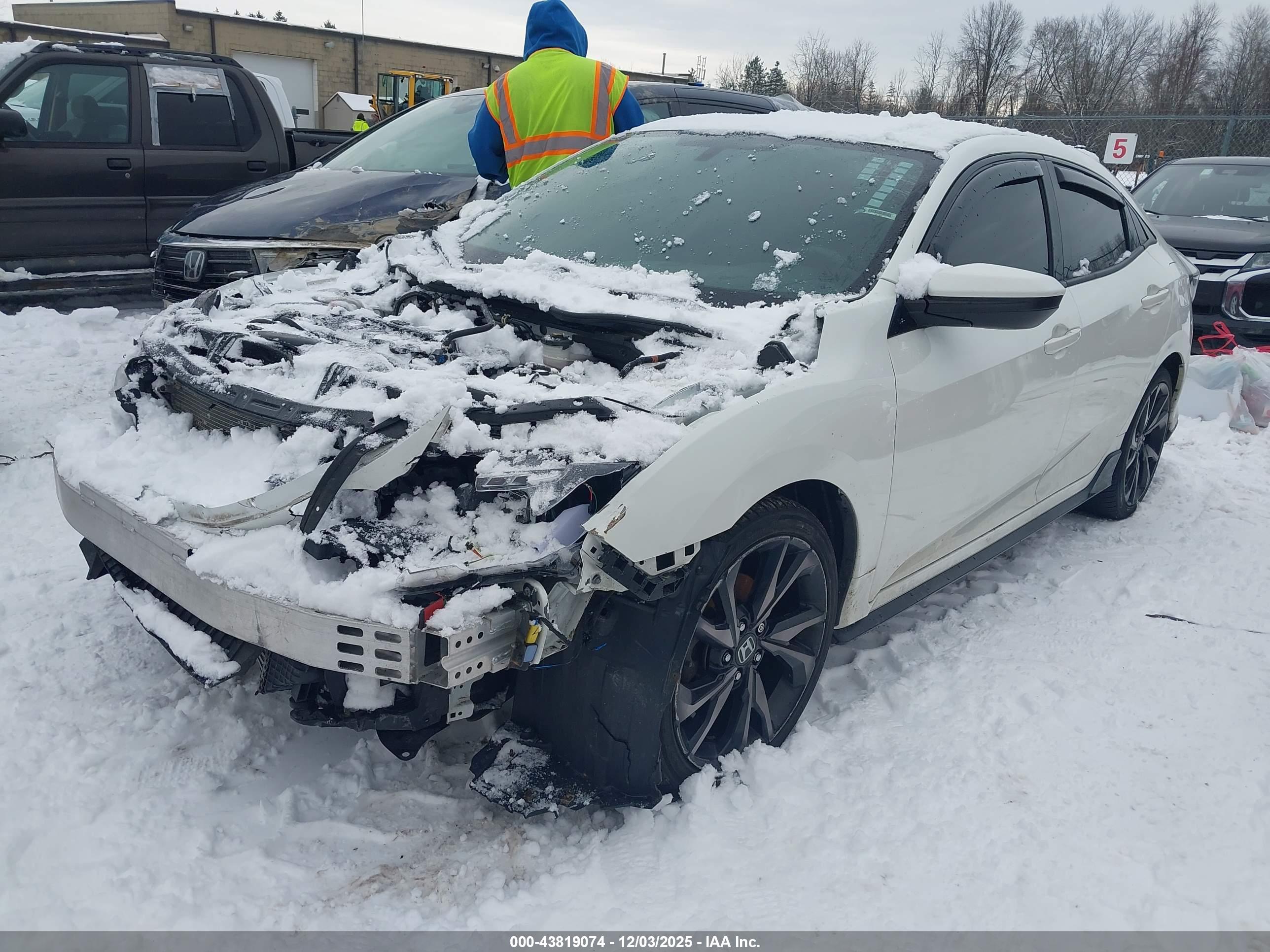 HONDA CIVIC image 2