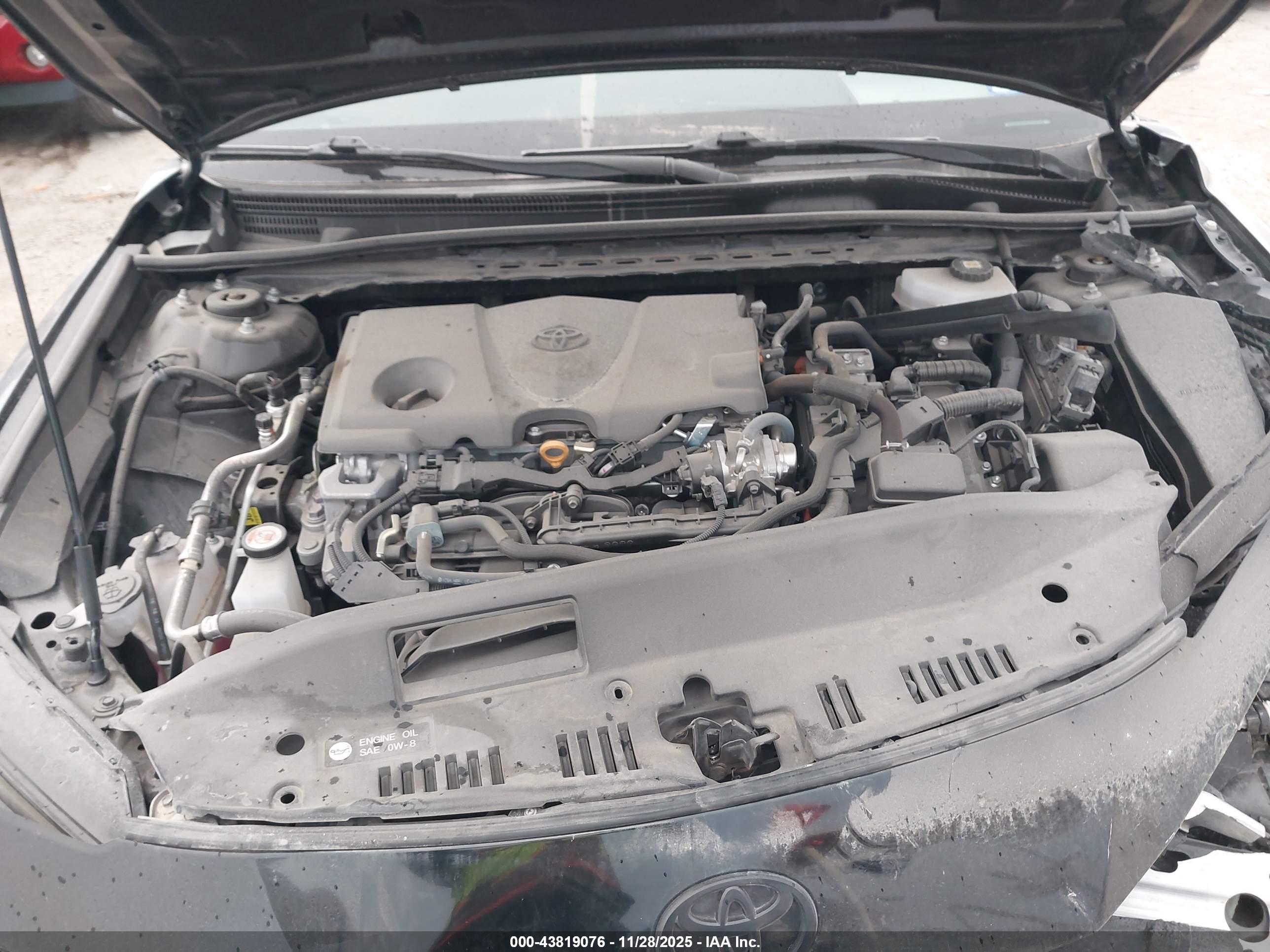 TOYOTA CAMRY image 10