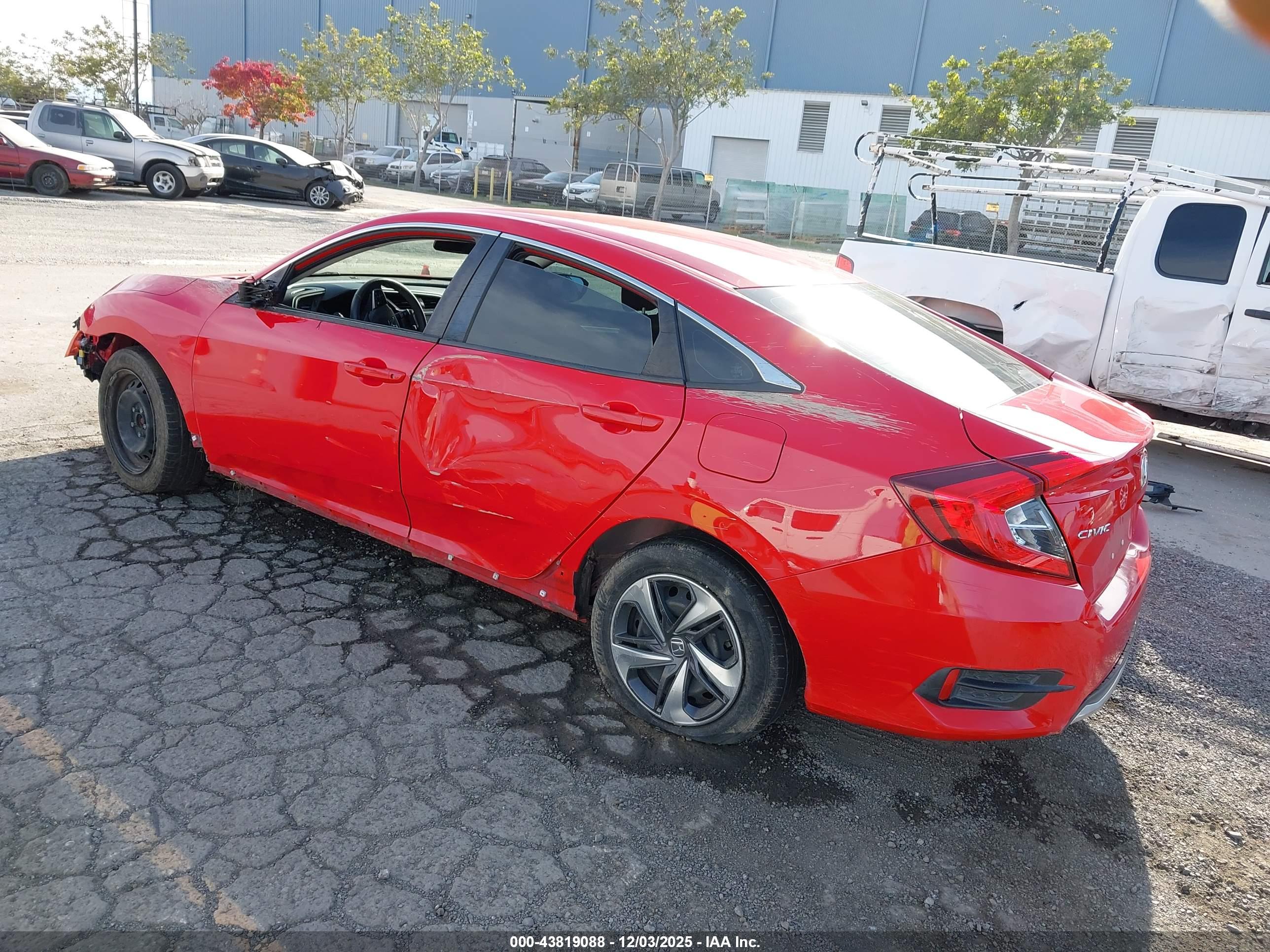 HONDA CIVIC image 3