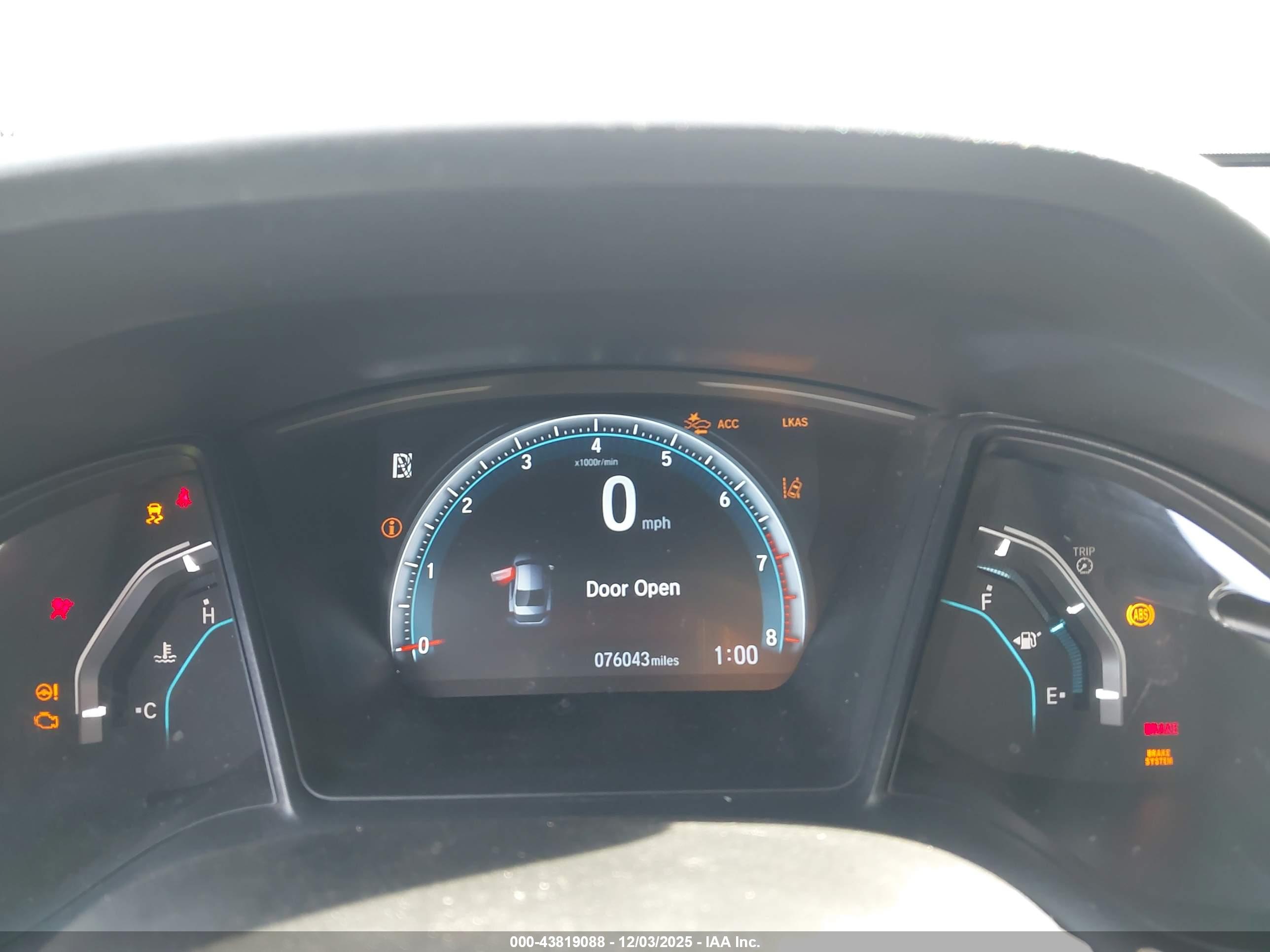 HONDA CIVIC image 7