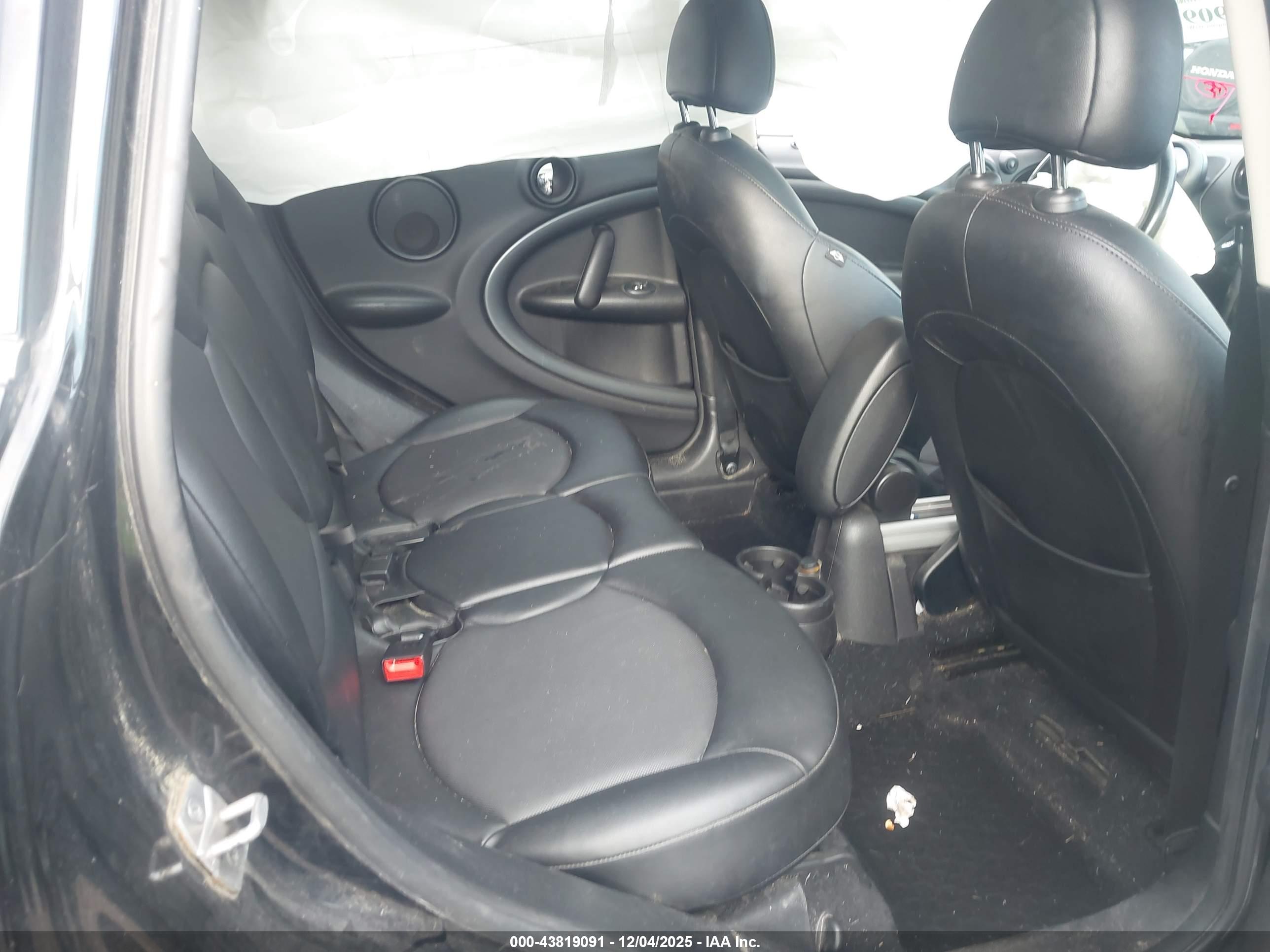 MINI COUNTRYMAN image 8