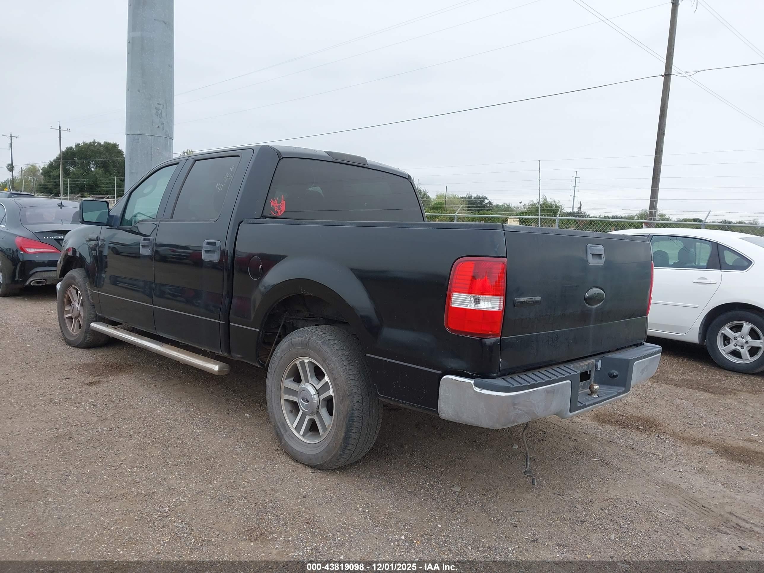 FORD F-150 image 3
