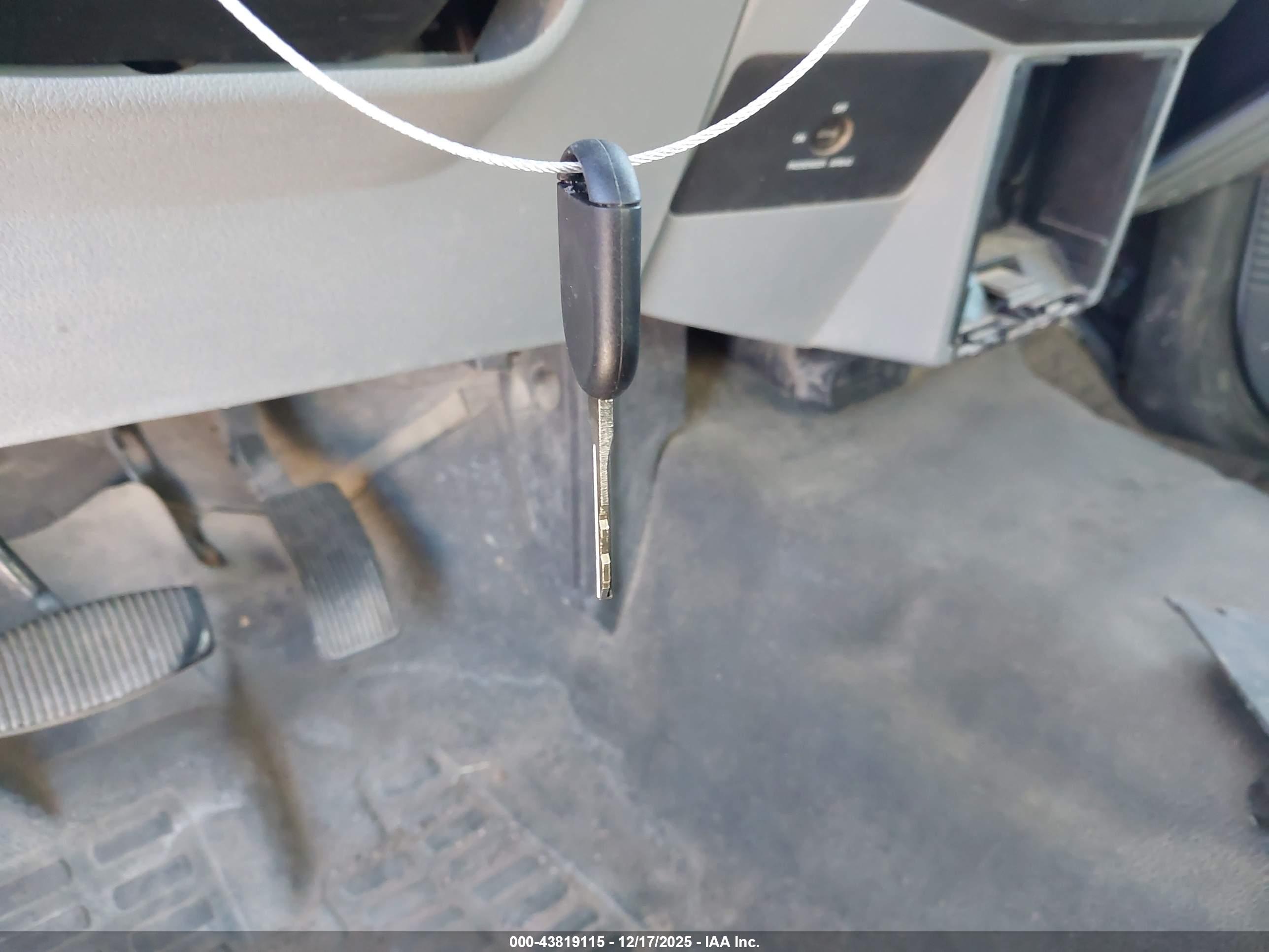 FORD F-350 image 11