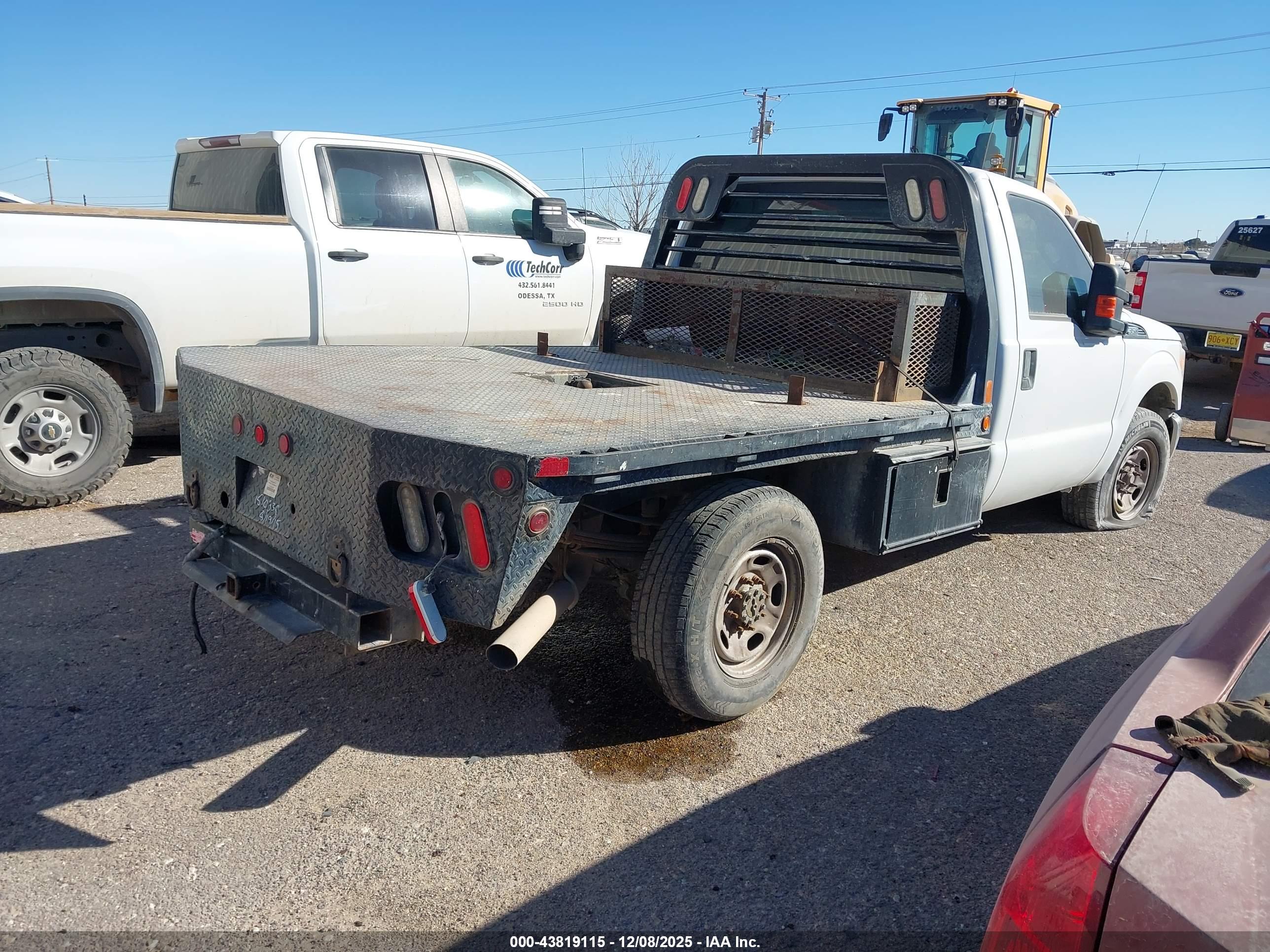 FORD F-350 image 4