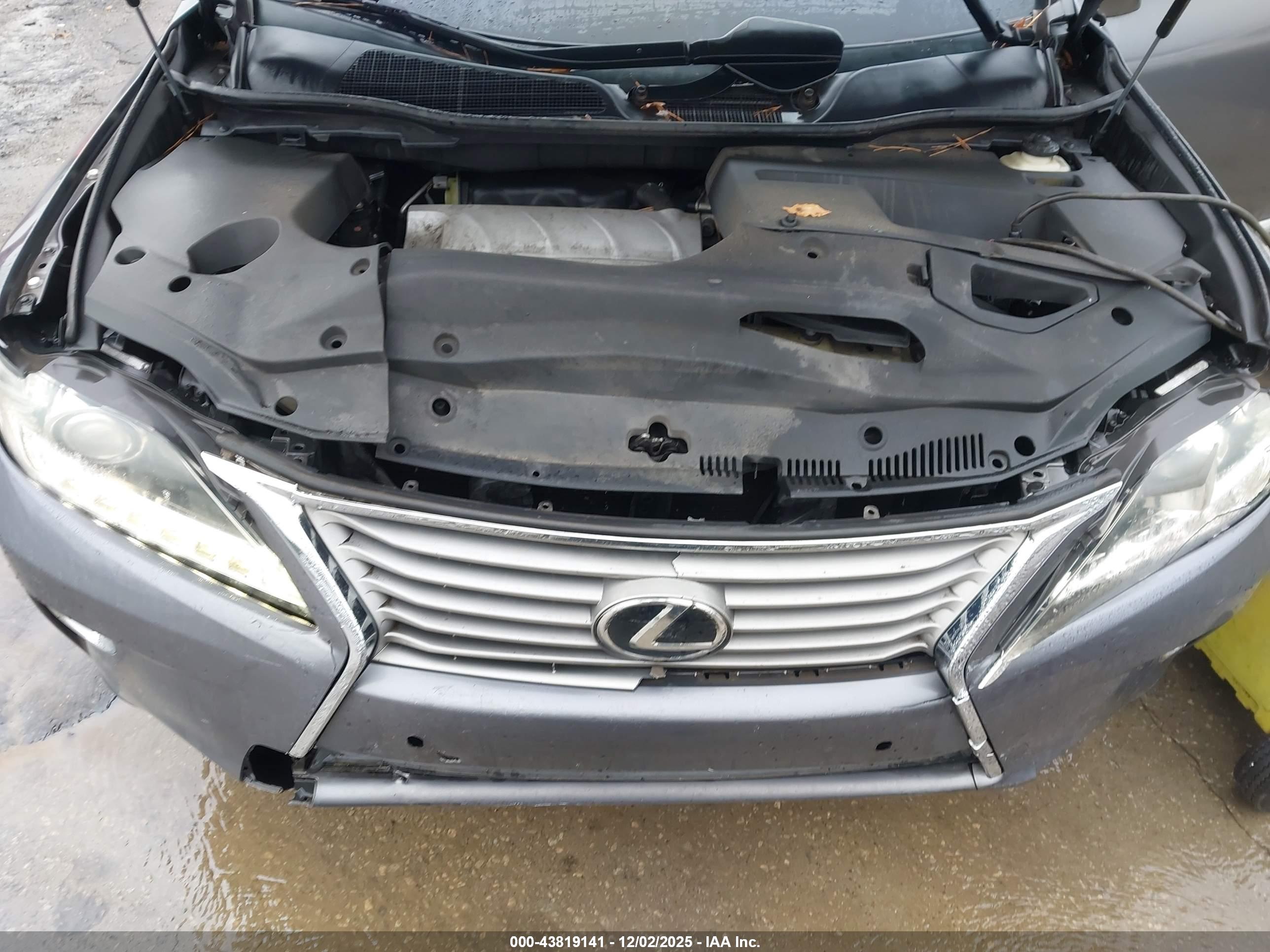 LEXUS RX image 10