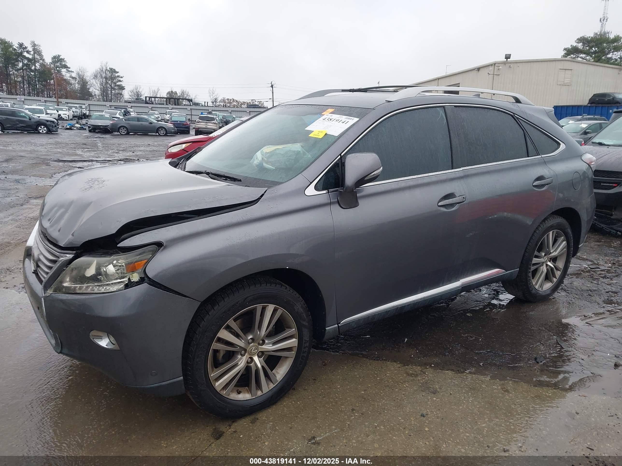 LEXUS RX image 2