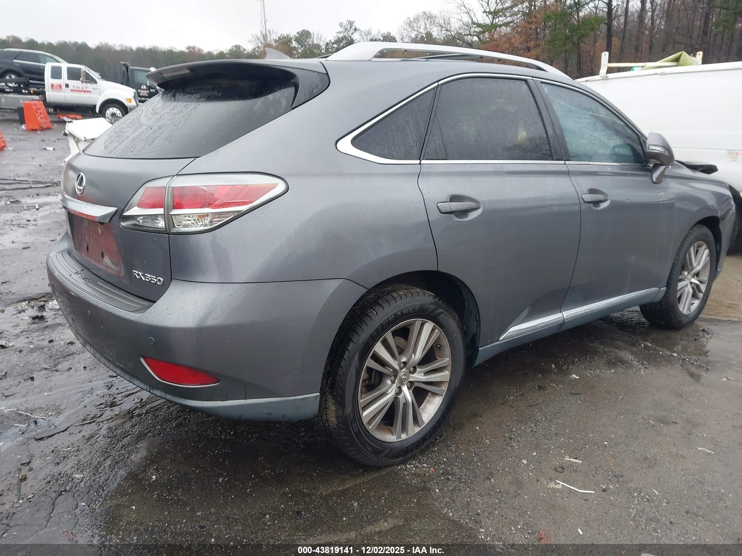 LEXUS RX image 4