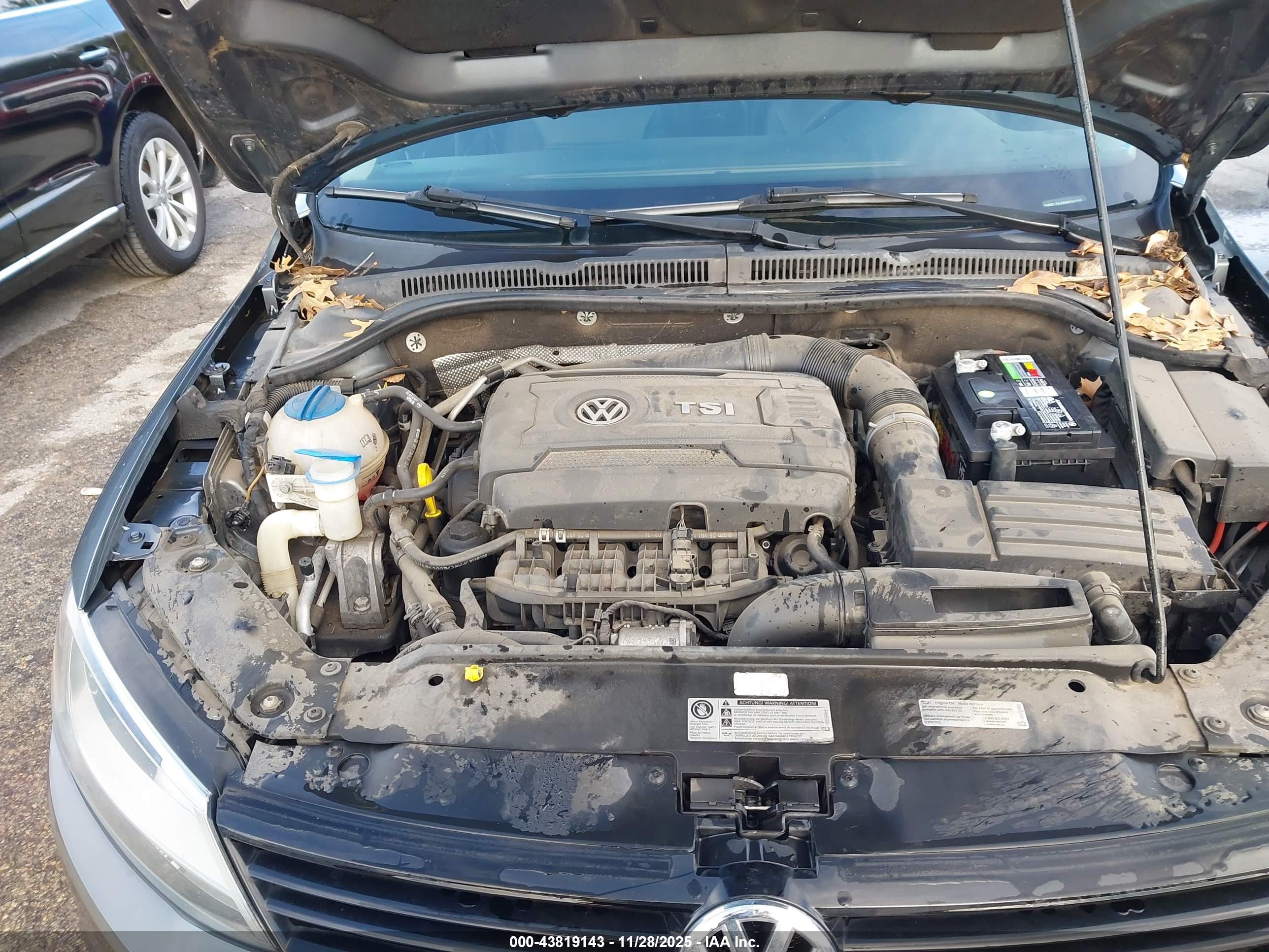 VOLKSWAGEN JETTA image 10