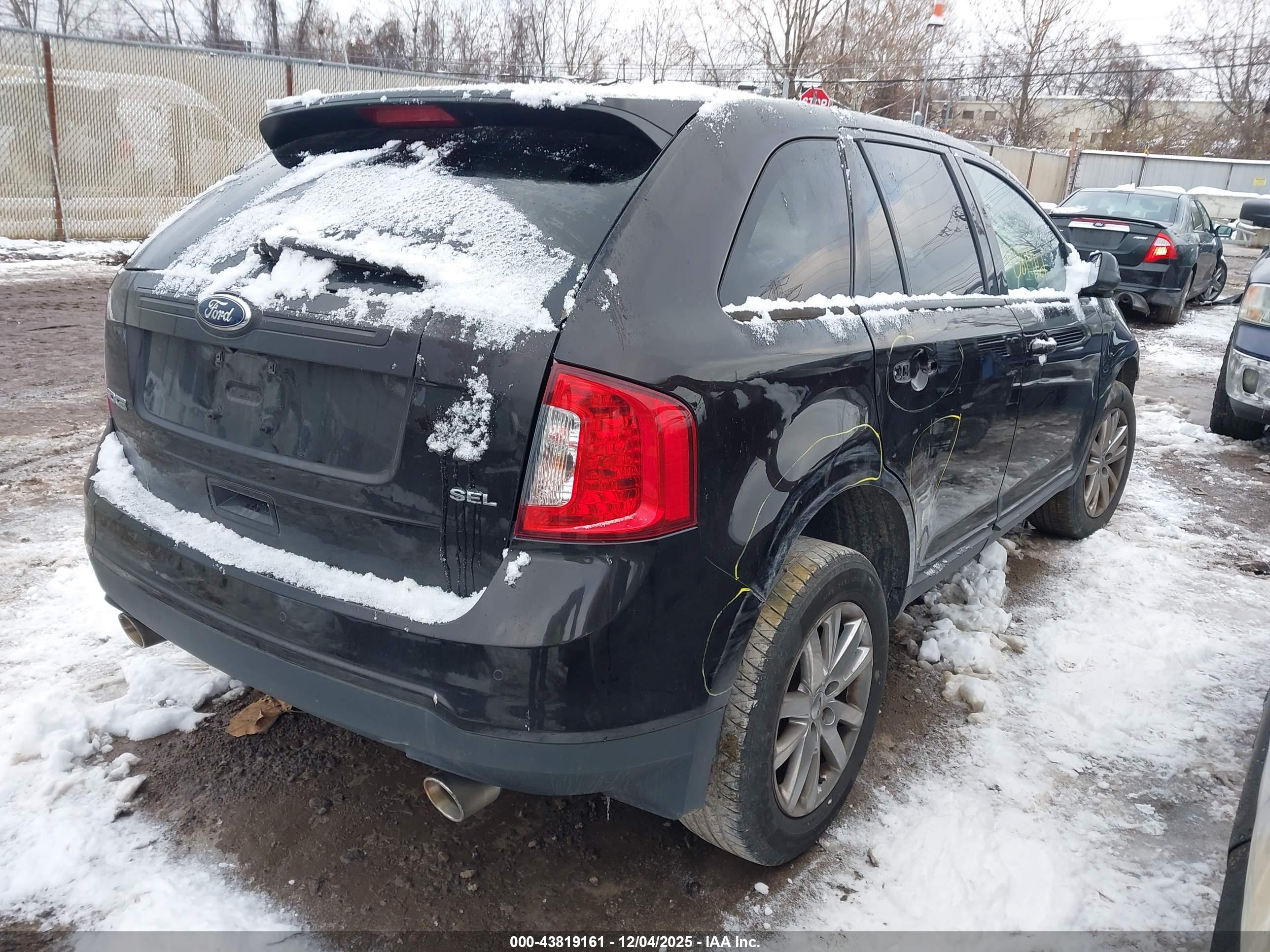 FORD EDGE image 4