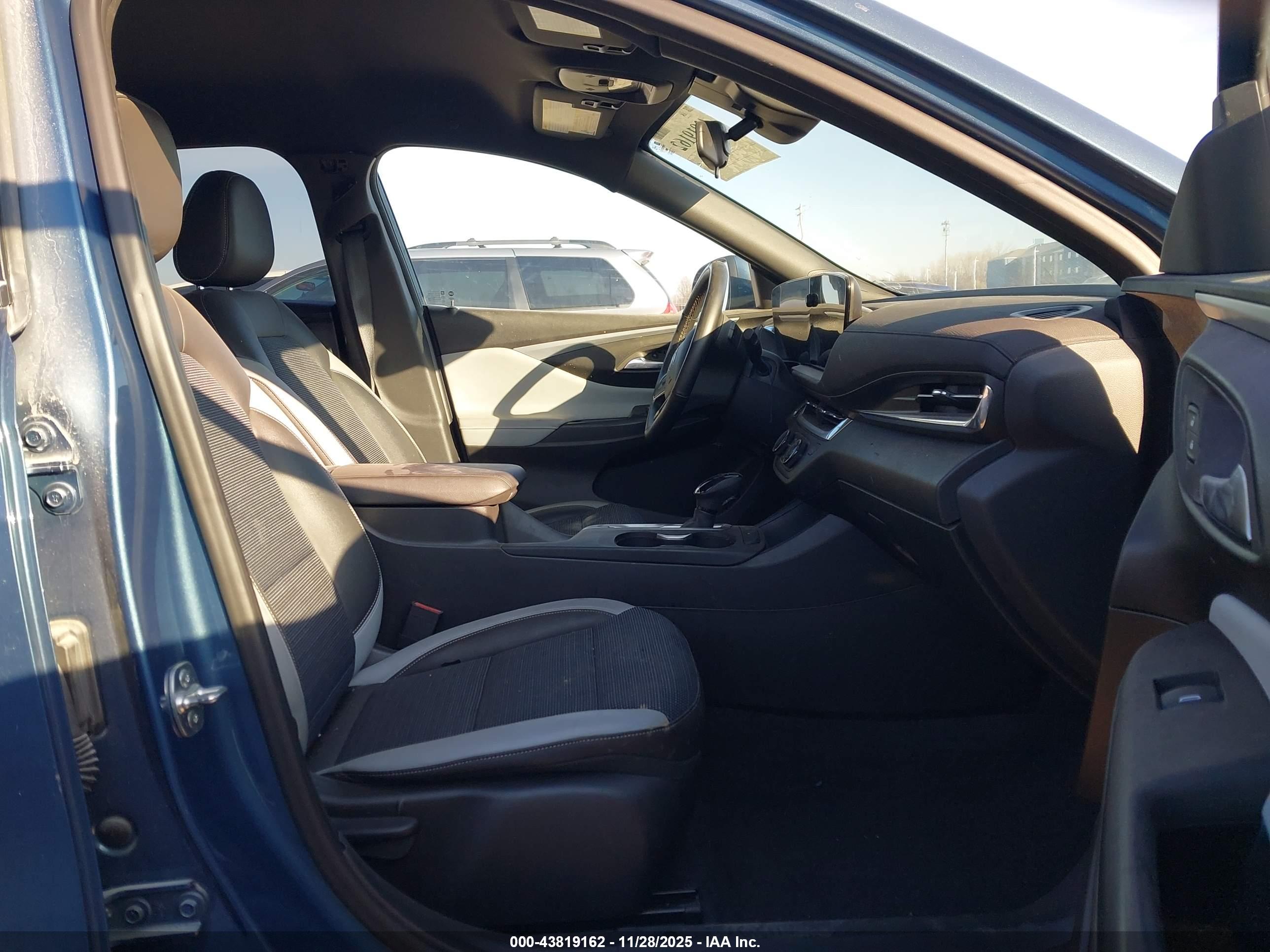 BUICK ENVISTA image 5