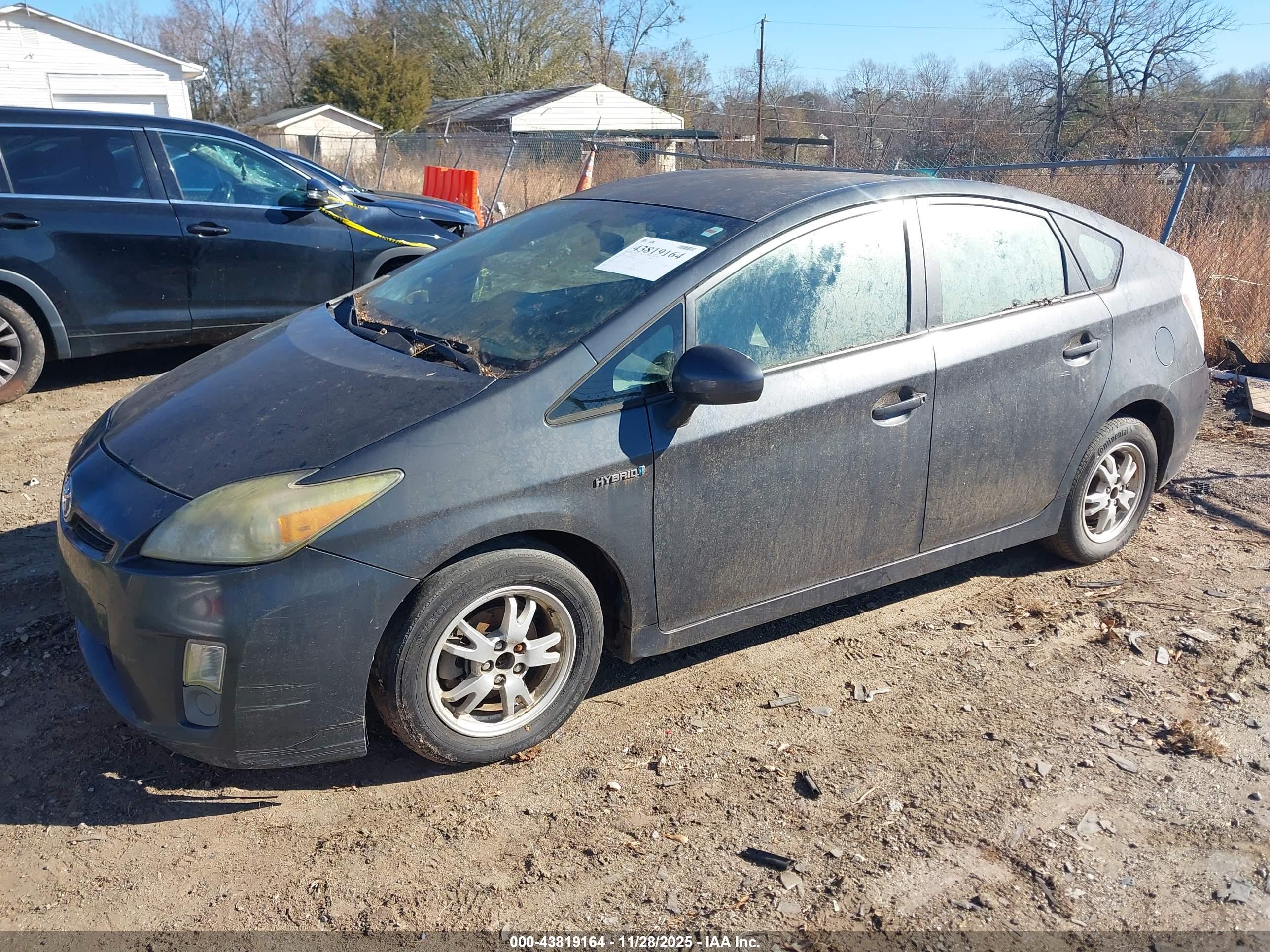 TOYOTA PRIUS image 2