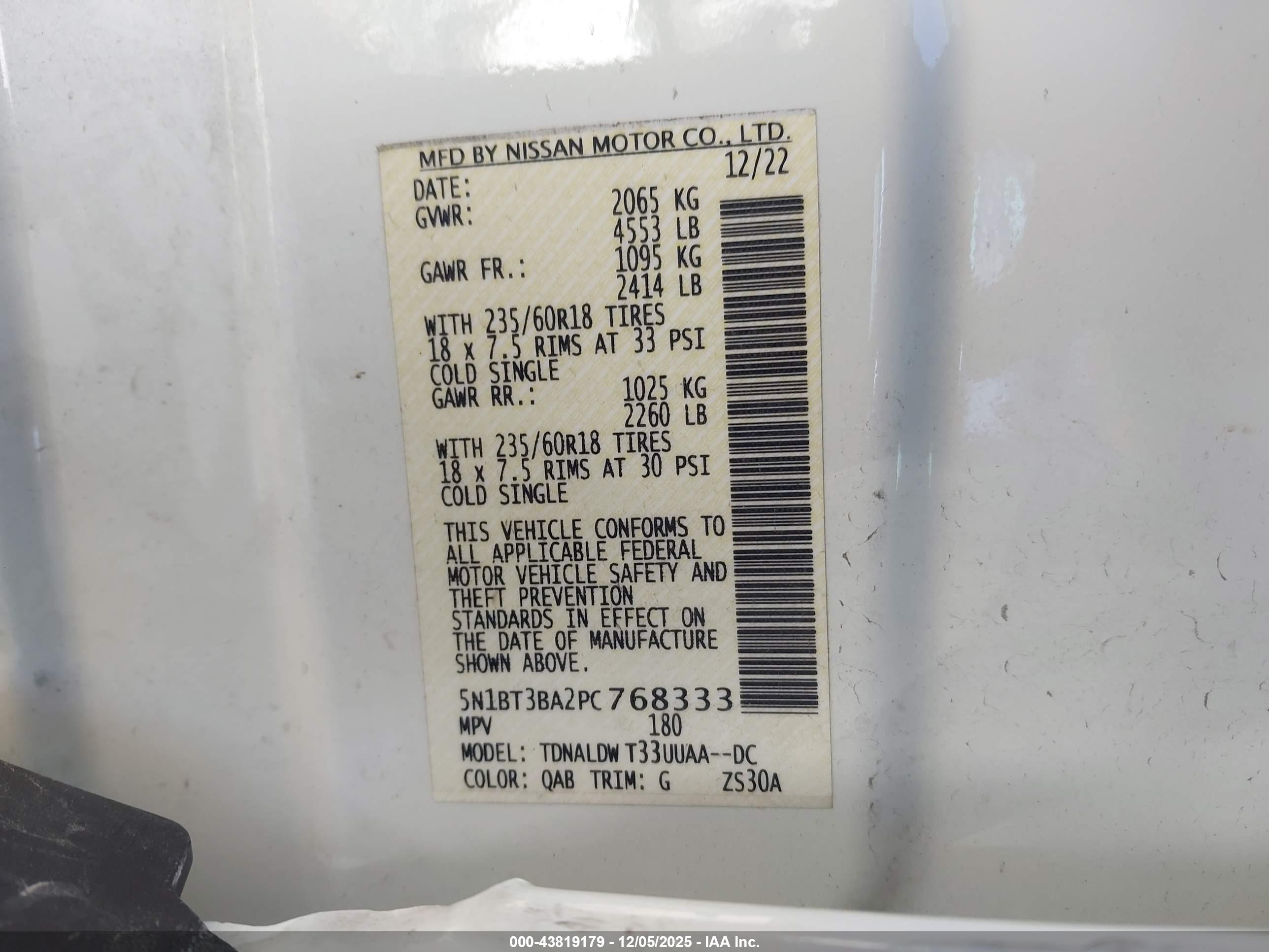 NISSAN ROGUE image 9