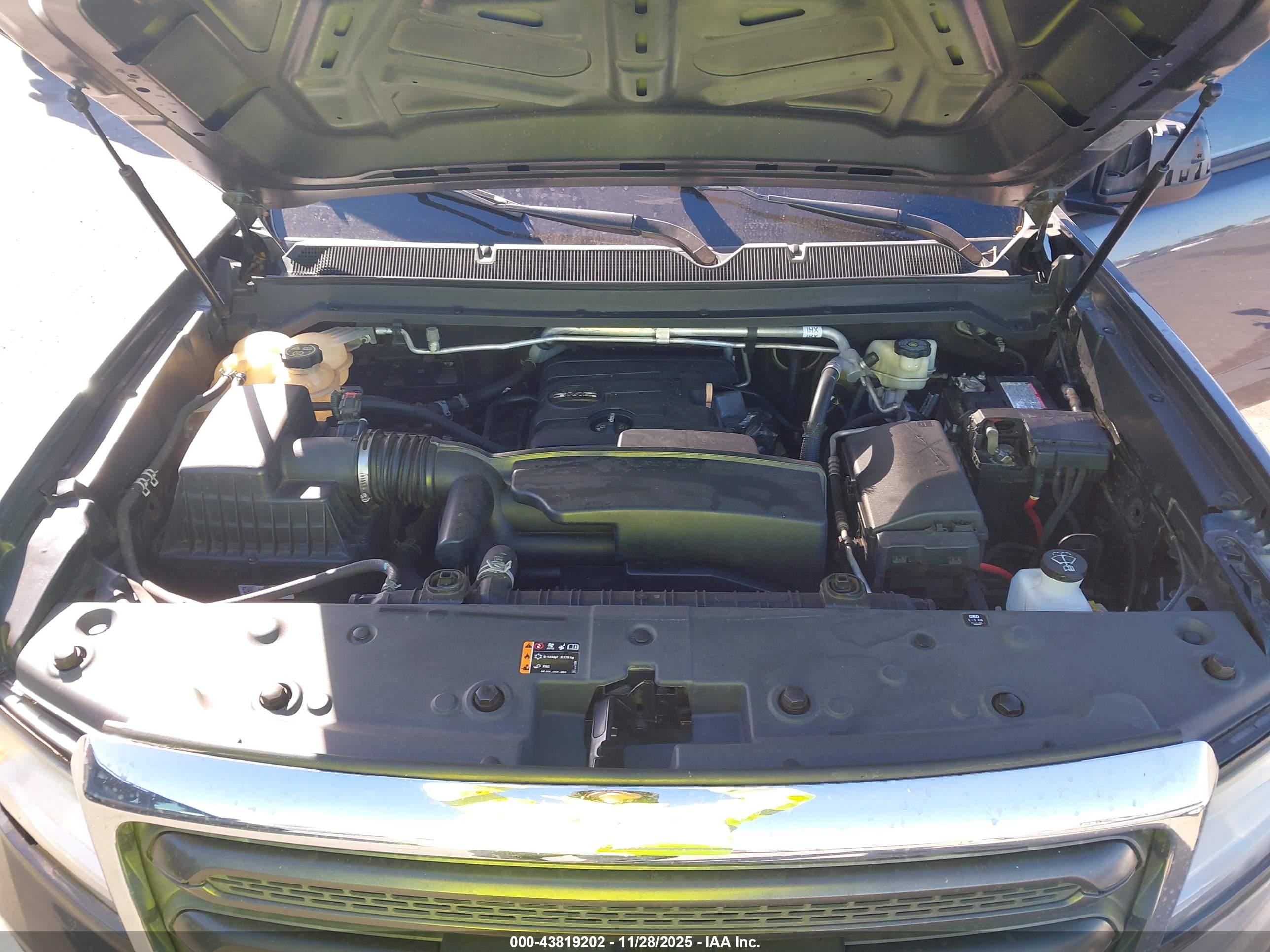 GMC CANYON image 10