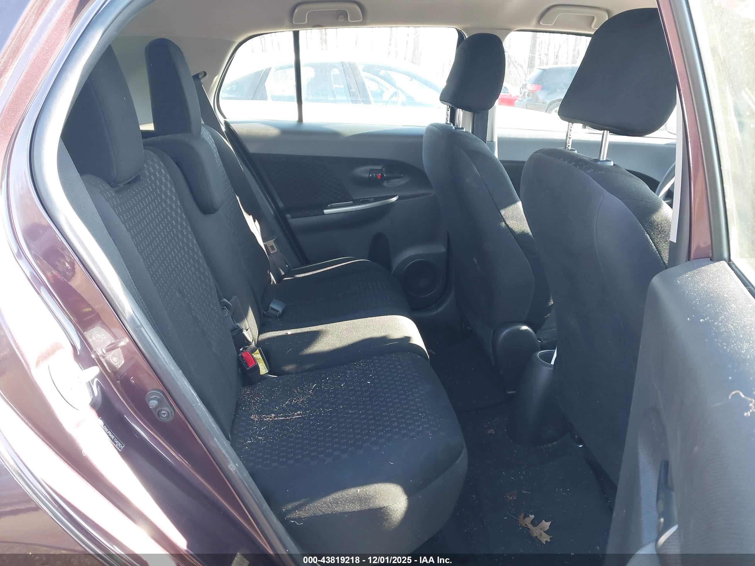 SCION XD image 8
