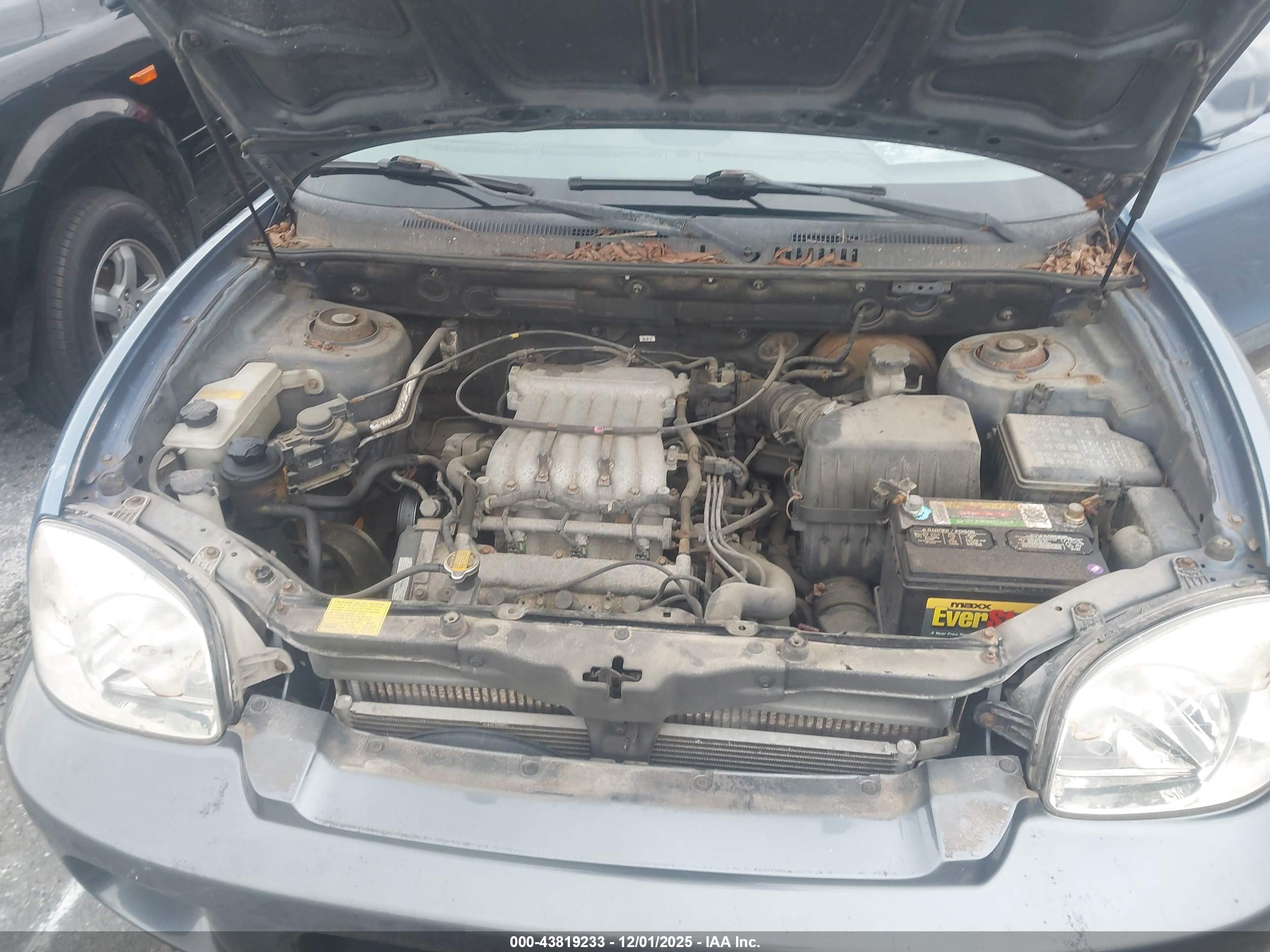 HYUNDAI SANTA image 10