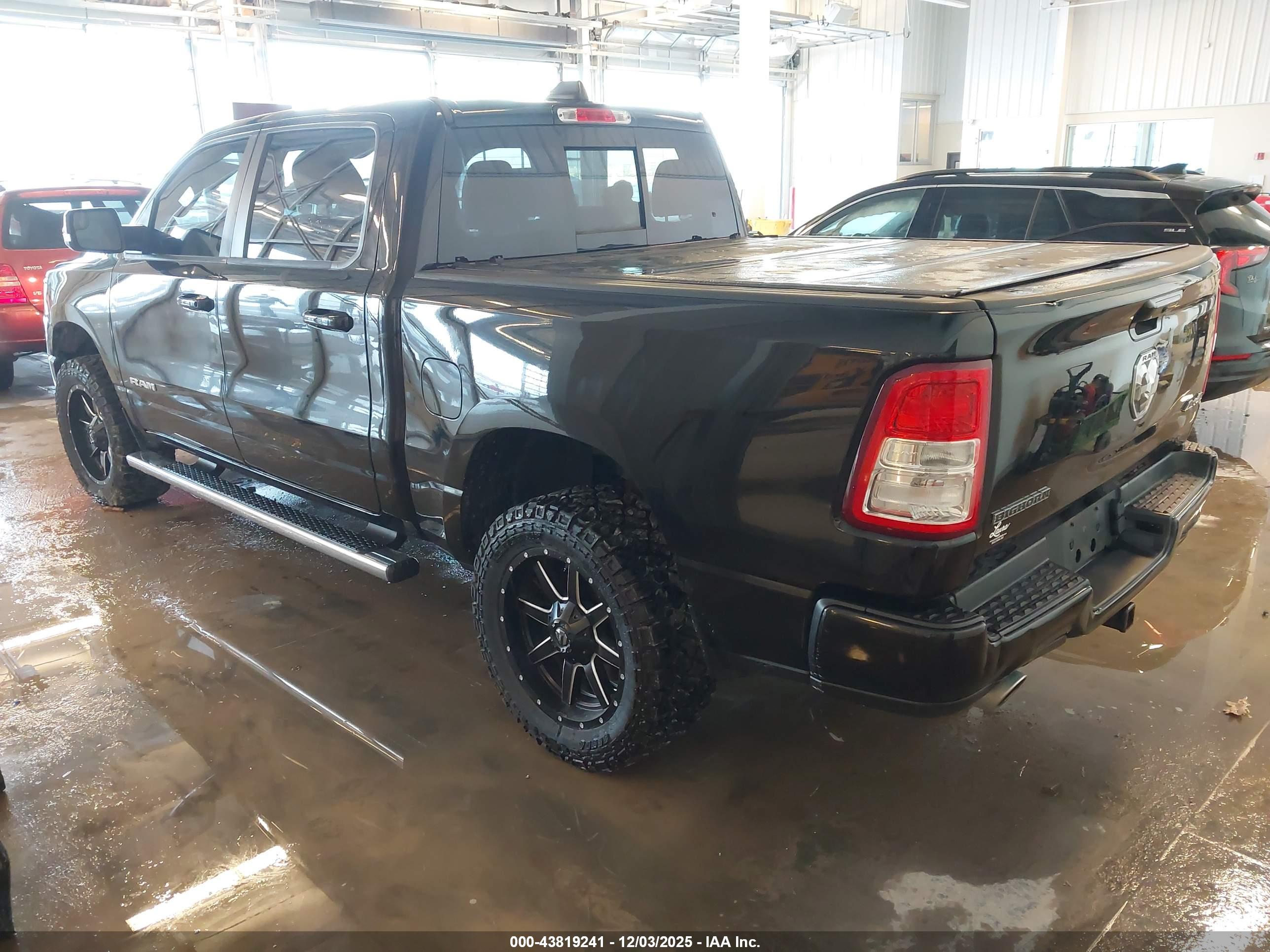 RAM 1500 image 3