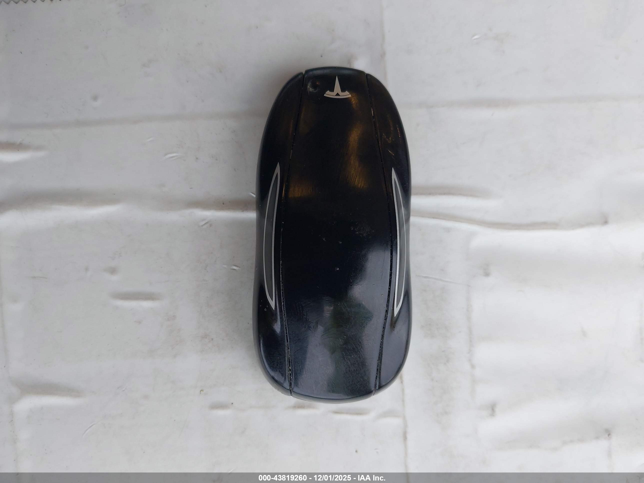 TESLA MODEL image 11