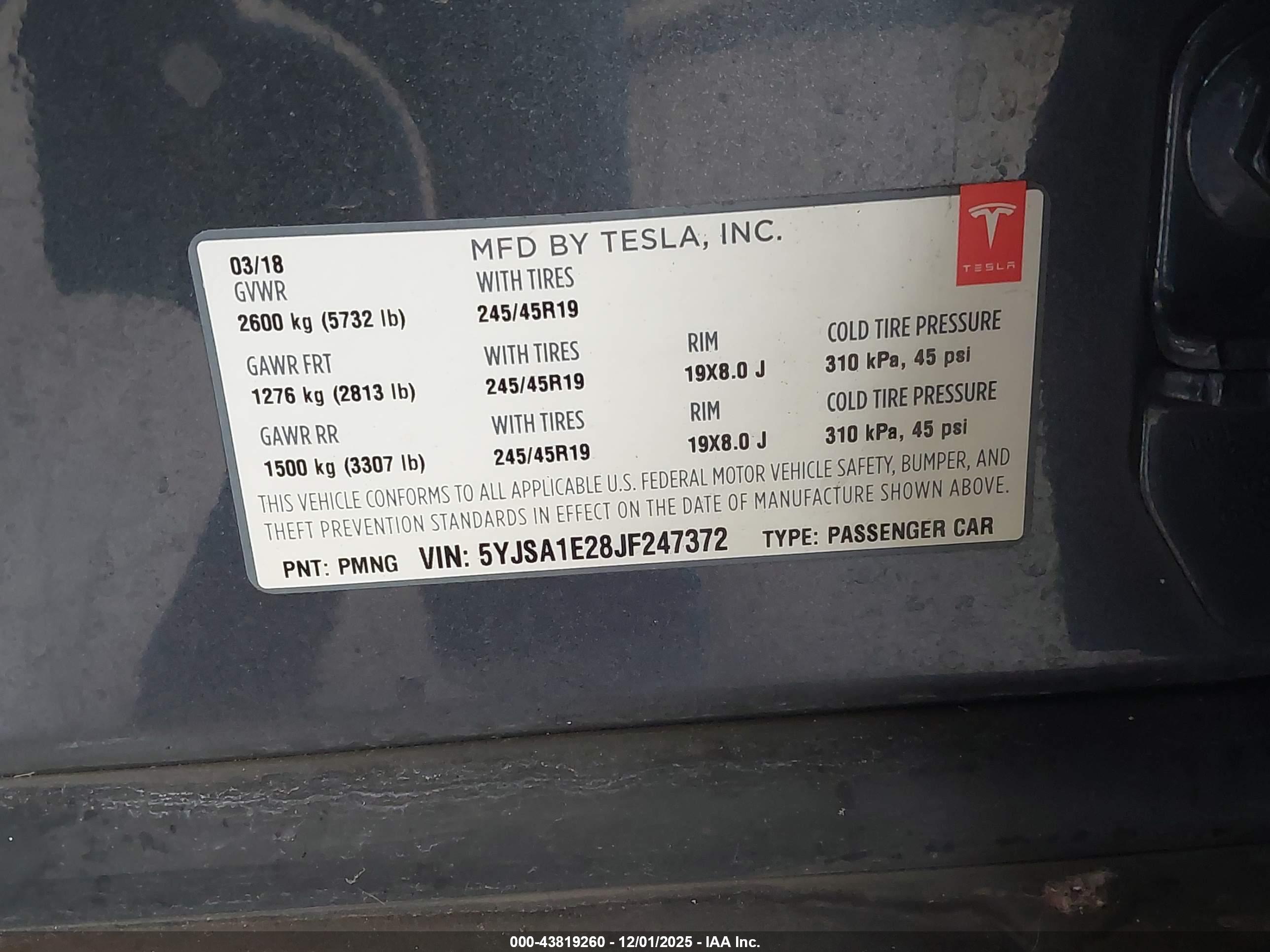 TESLA MODEL image 9