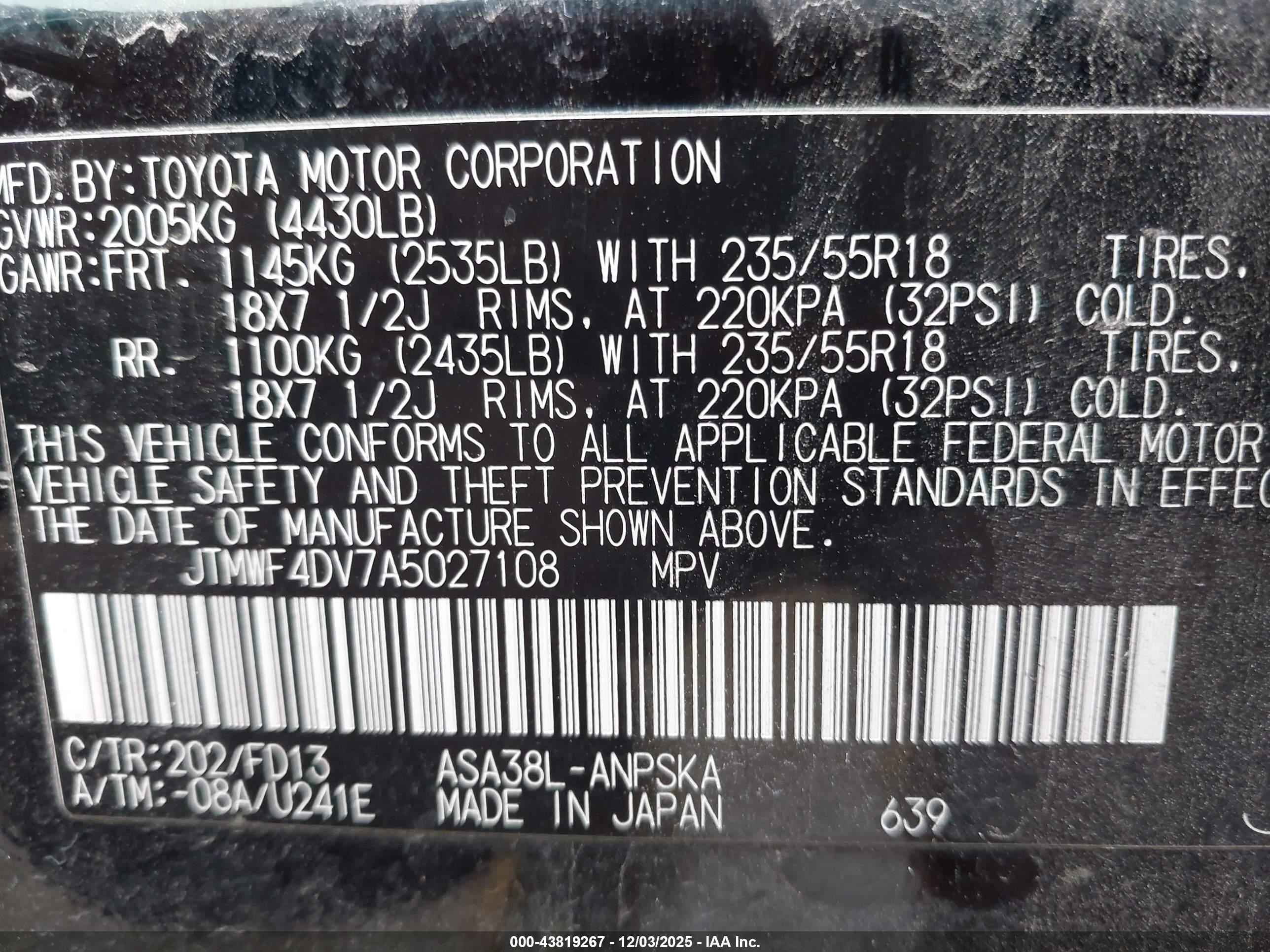 TOYOTA RAV4 image 9