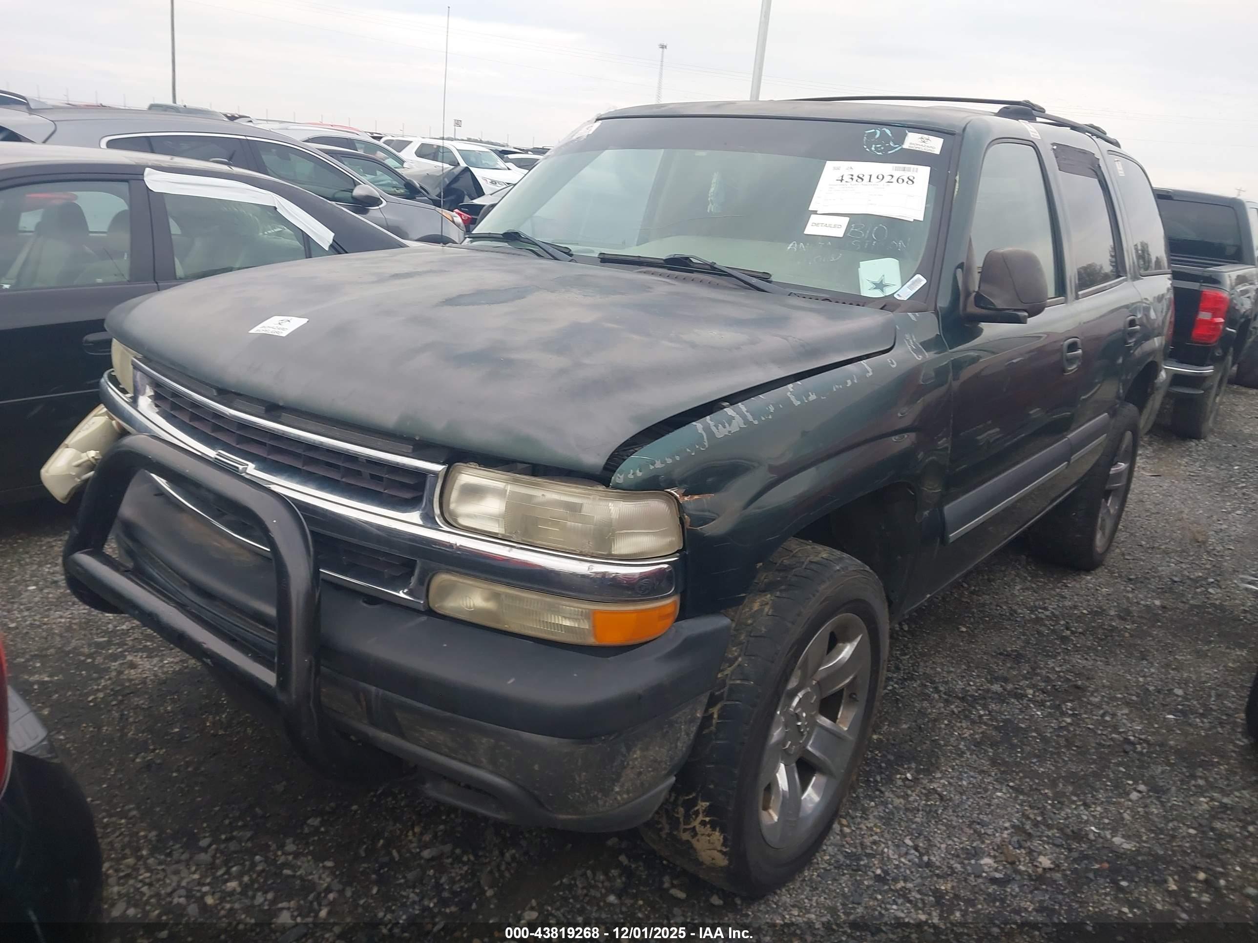 CHEVROLET TAHOE image 2