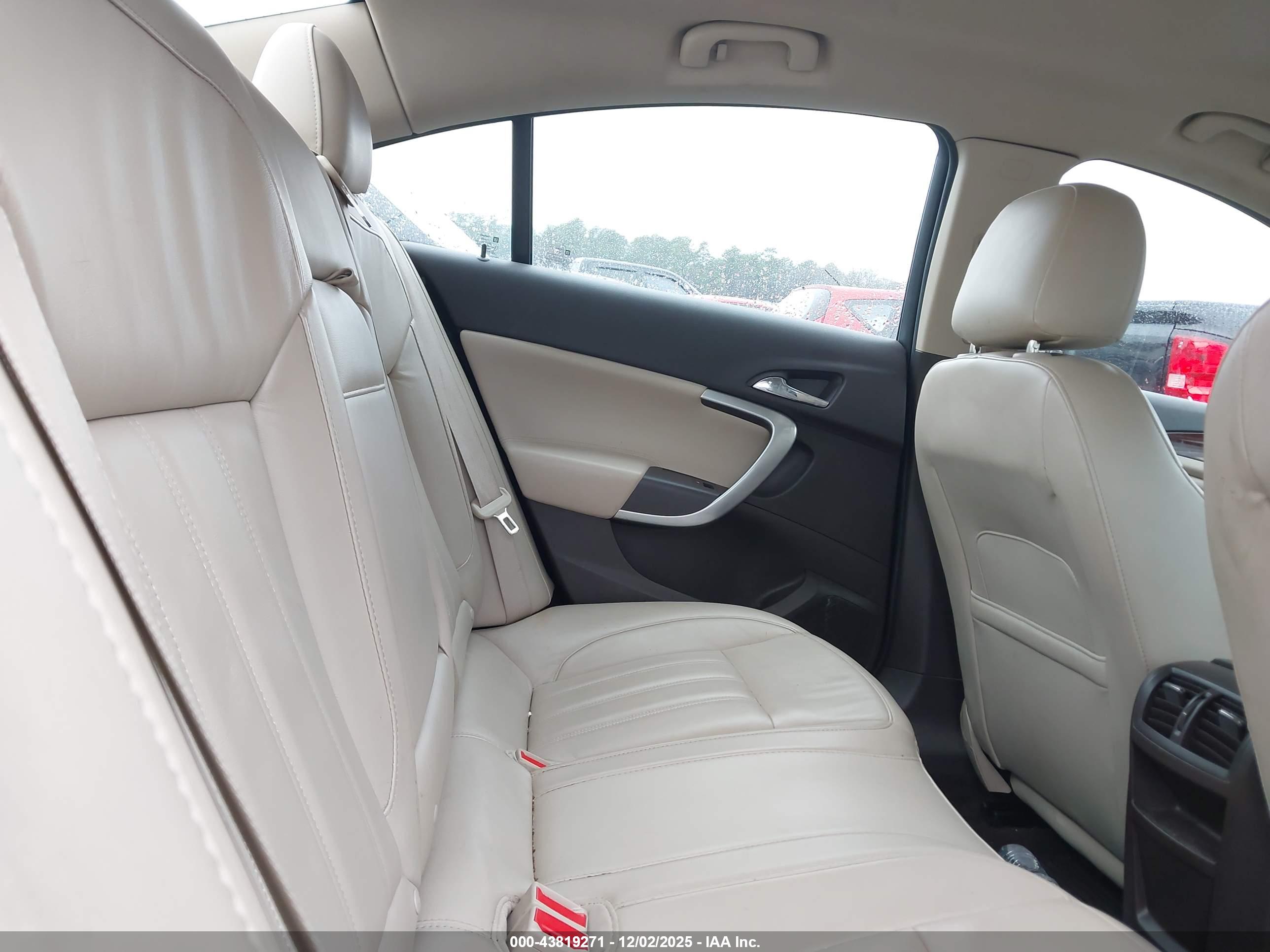 BUICK REGAL image 8