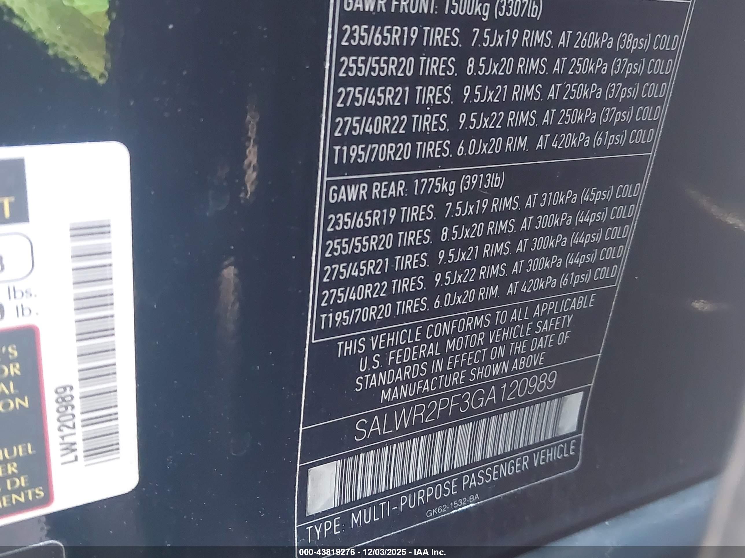 LAND ROVER image 9