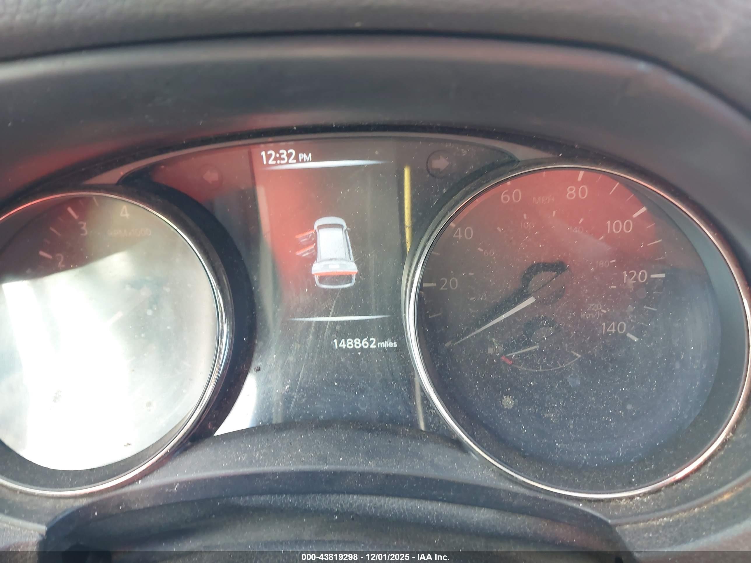 NISSAN ROGUE image 7