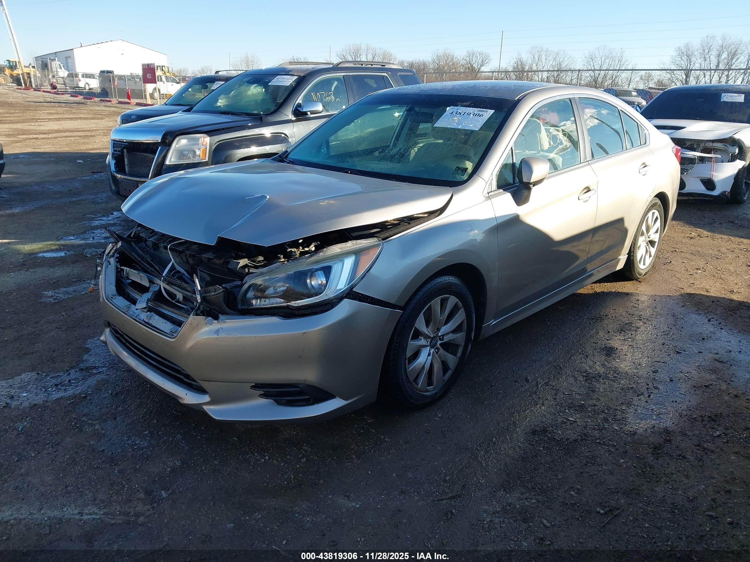 SUBARU LEGACY image 2