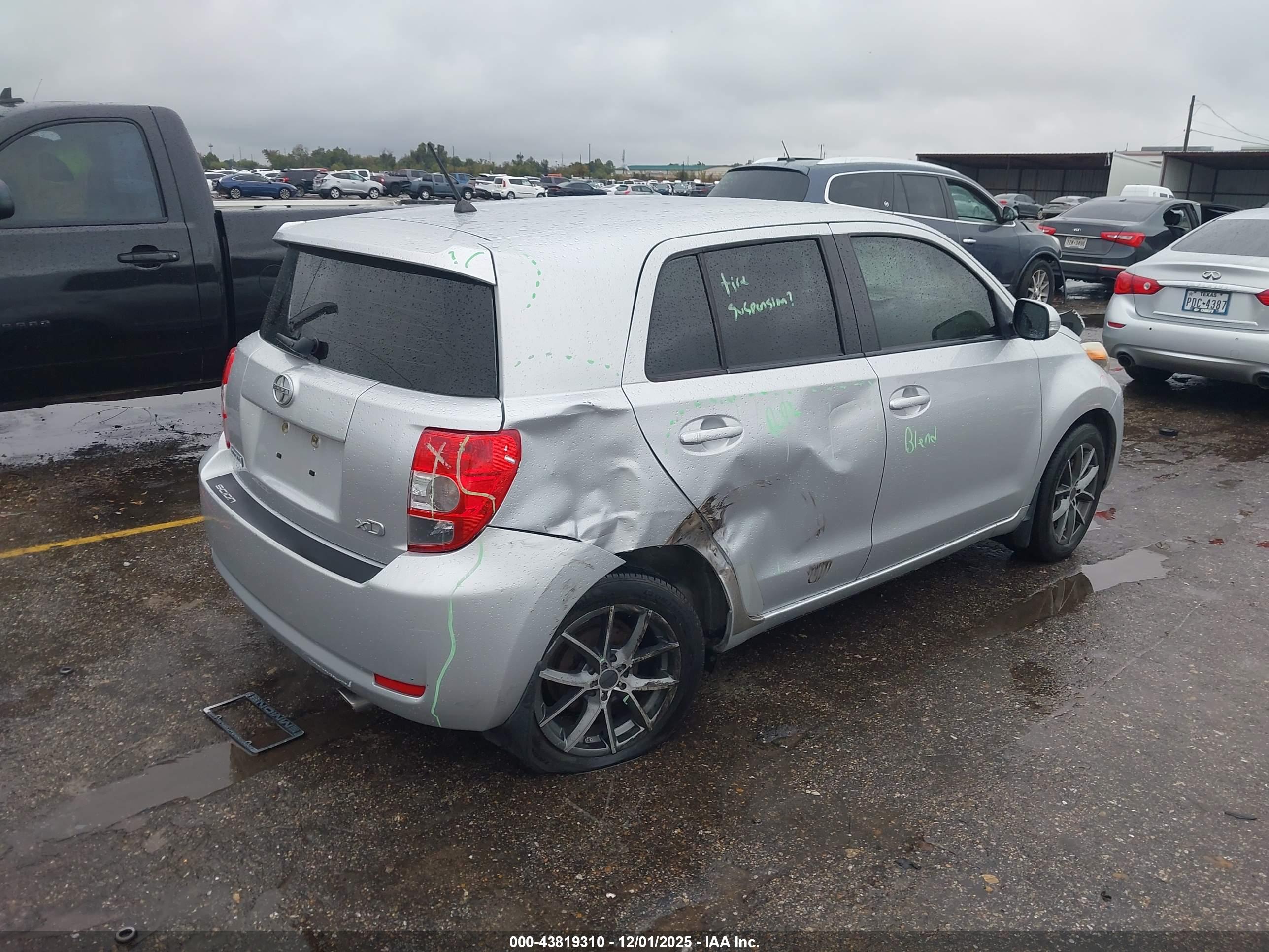 SCION XD image 4