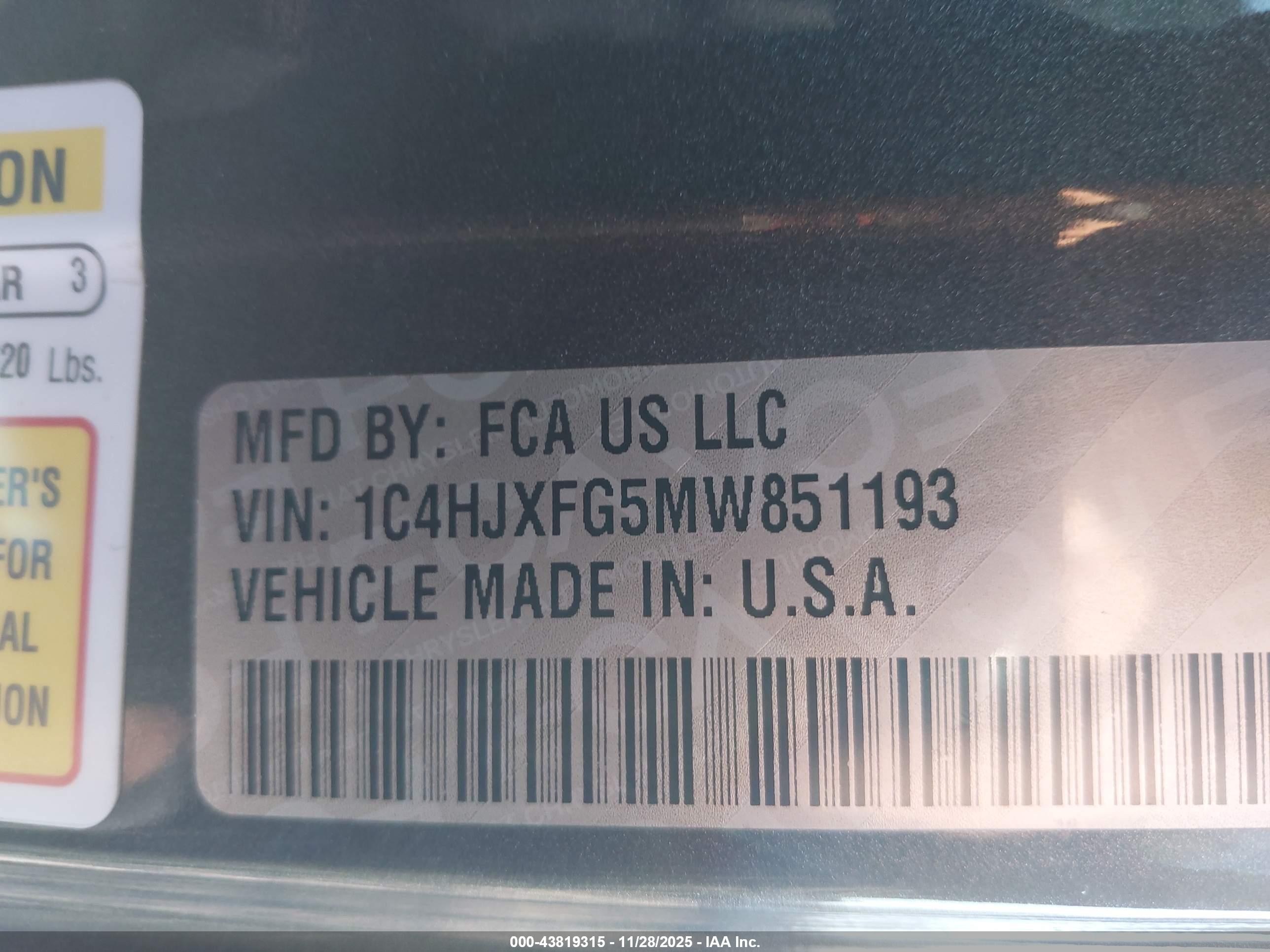 JEEP WRANGLER image 9