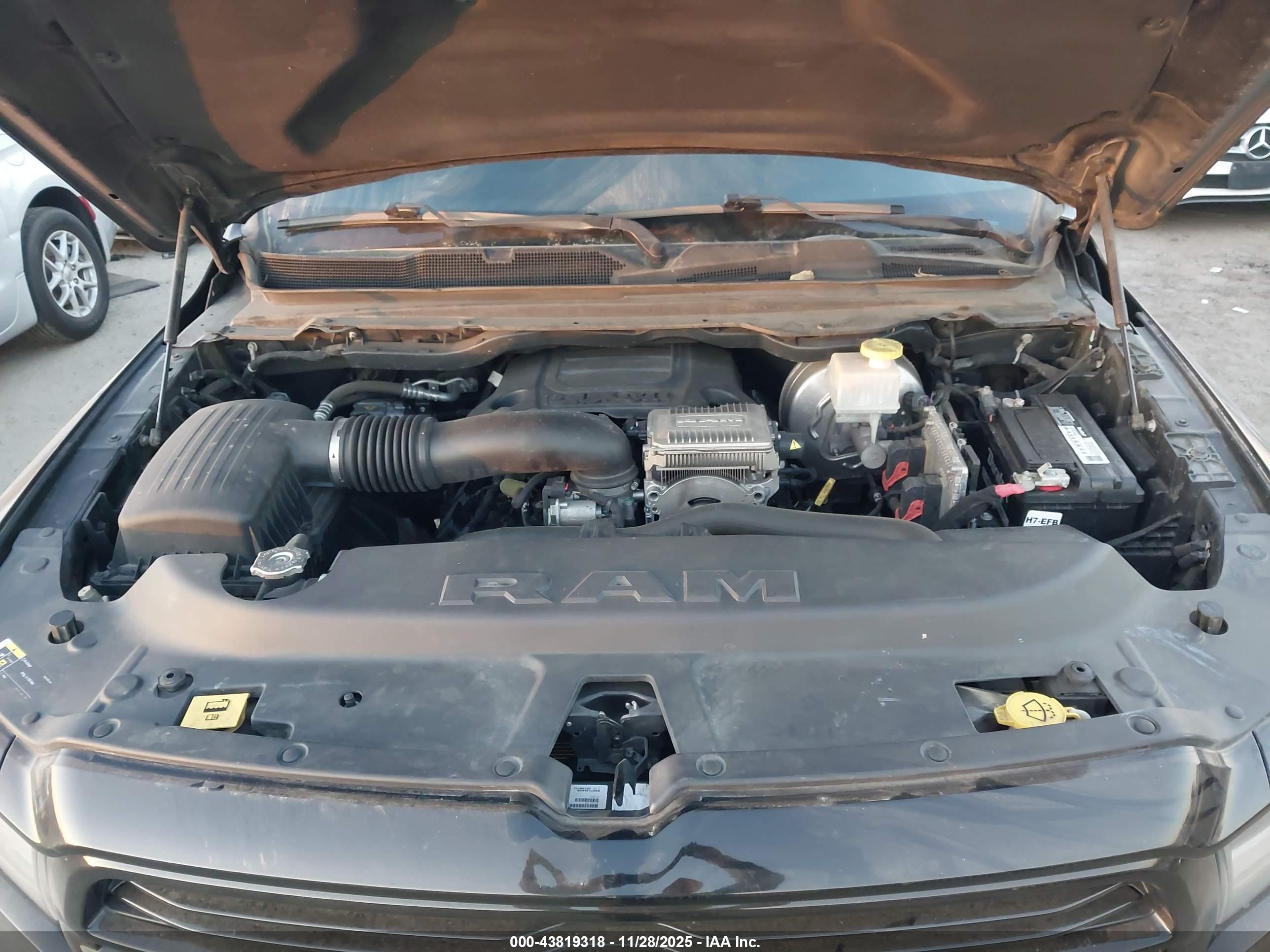 RAM 1500 image 10