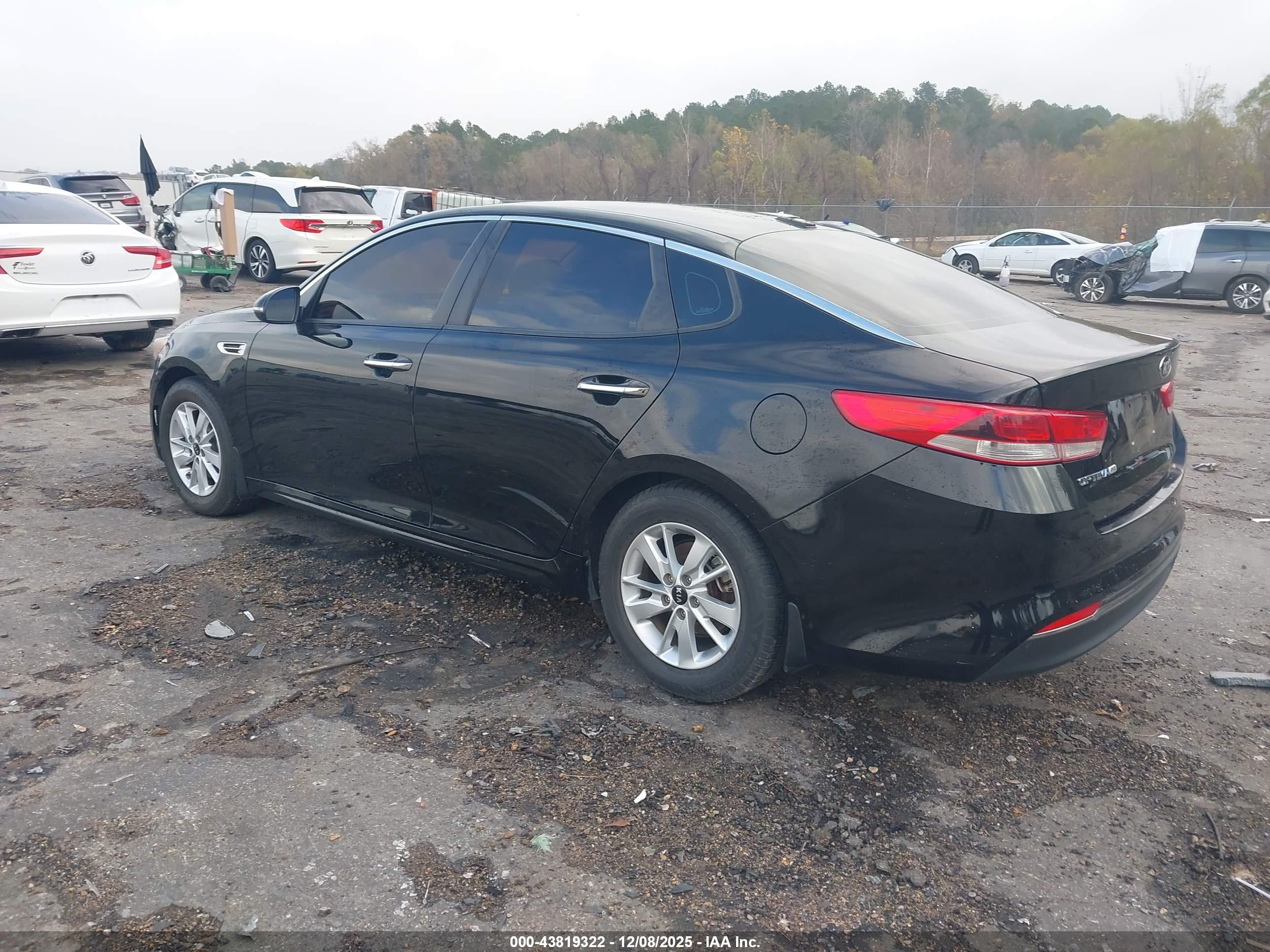 KIA OPTIMA image 3
