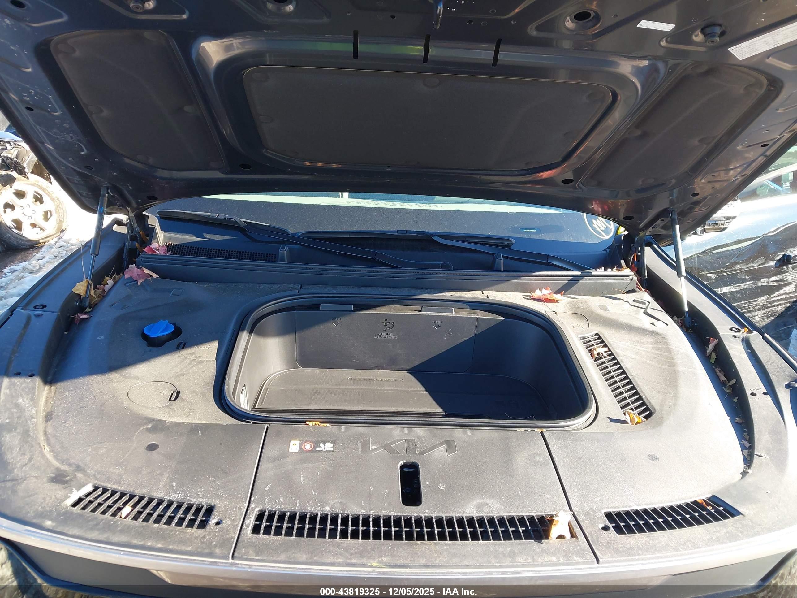 KIA EV9 image 10
