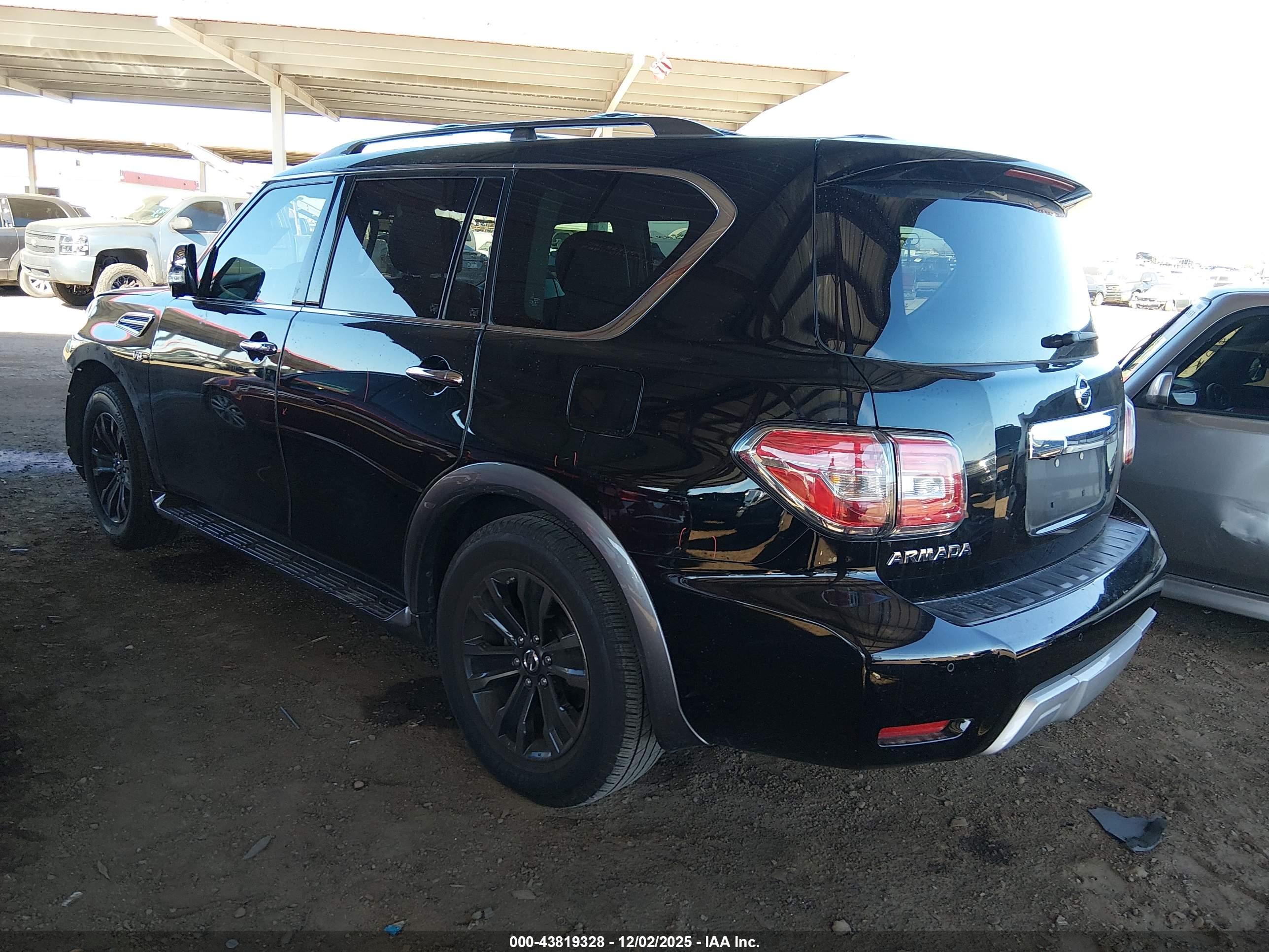 NISSAN ARMADA image 3