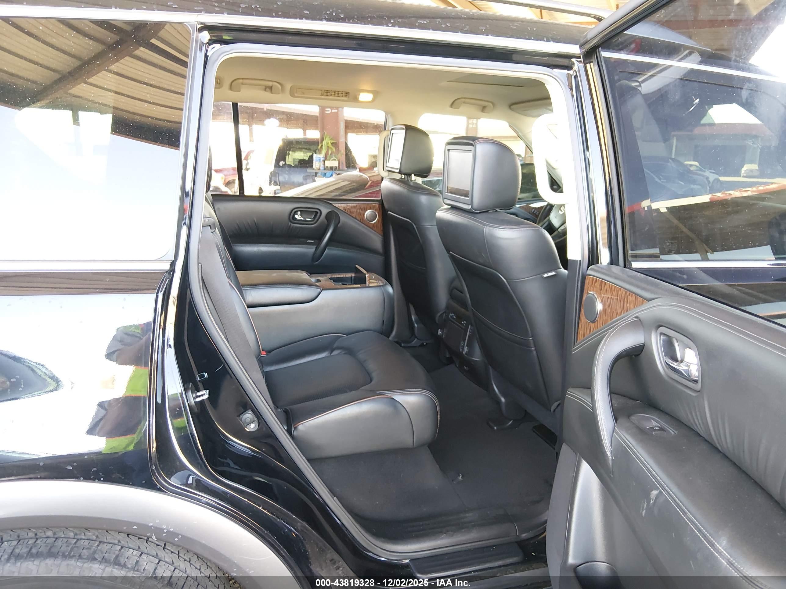 NISSAN ARMADA image 8