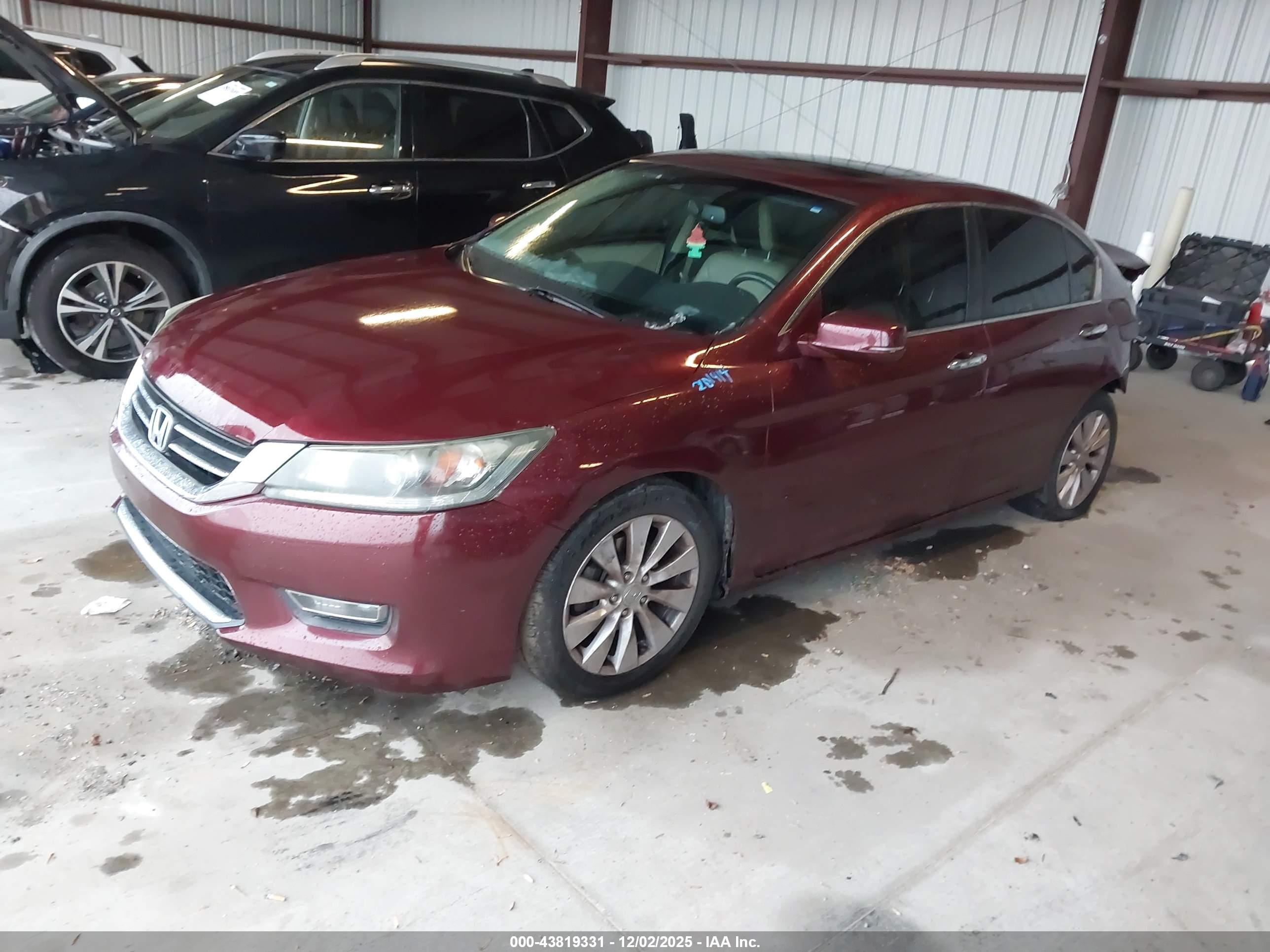 HONDA ACCORD image 2
