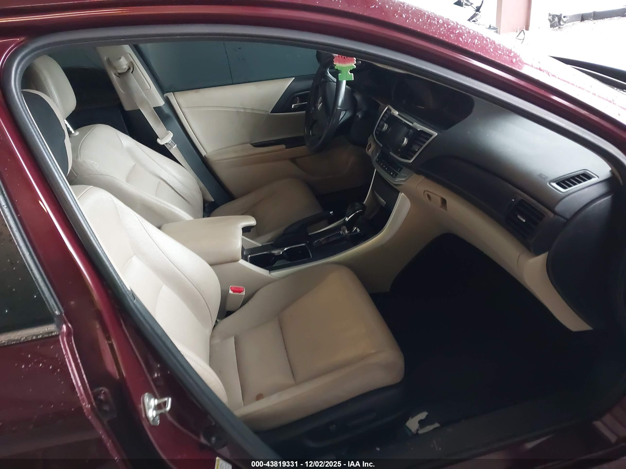 HONDA ACCORD image 5