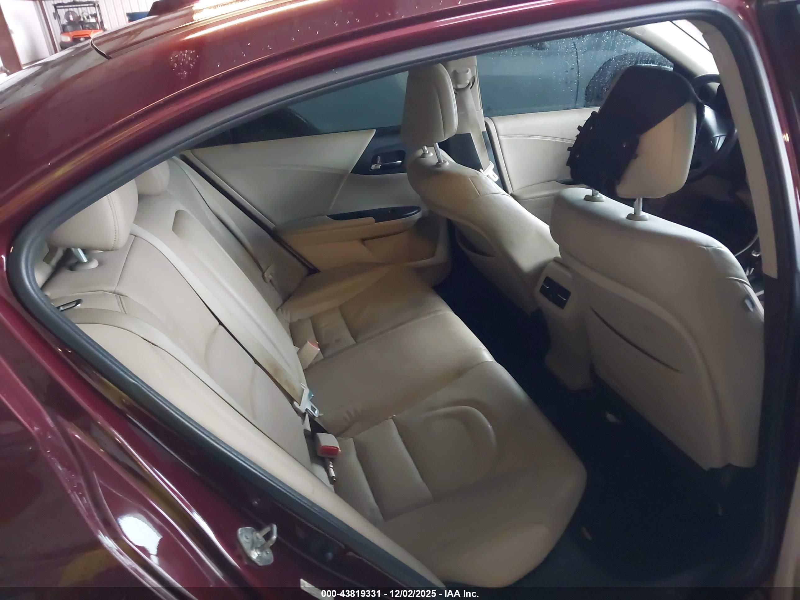 HONDA ACCORD image 8