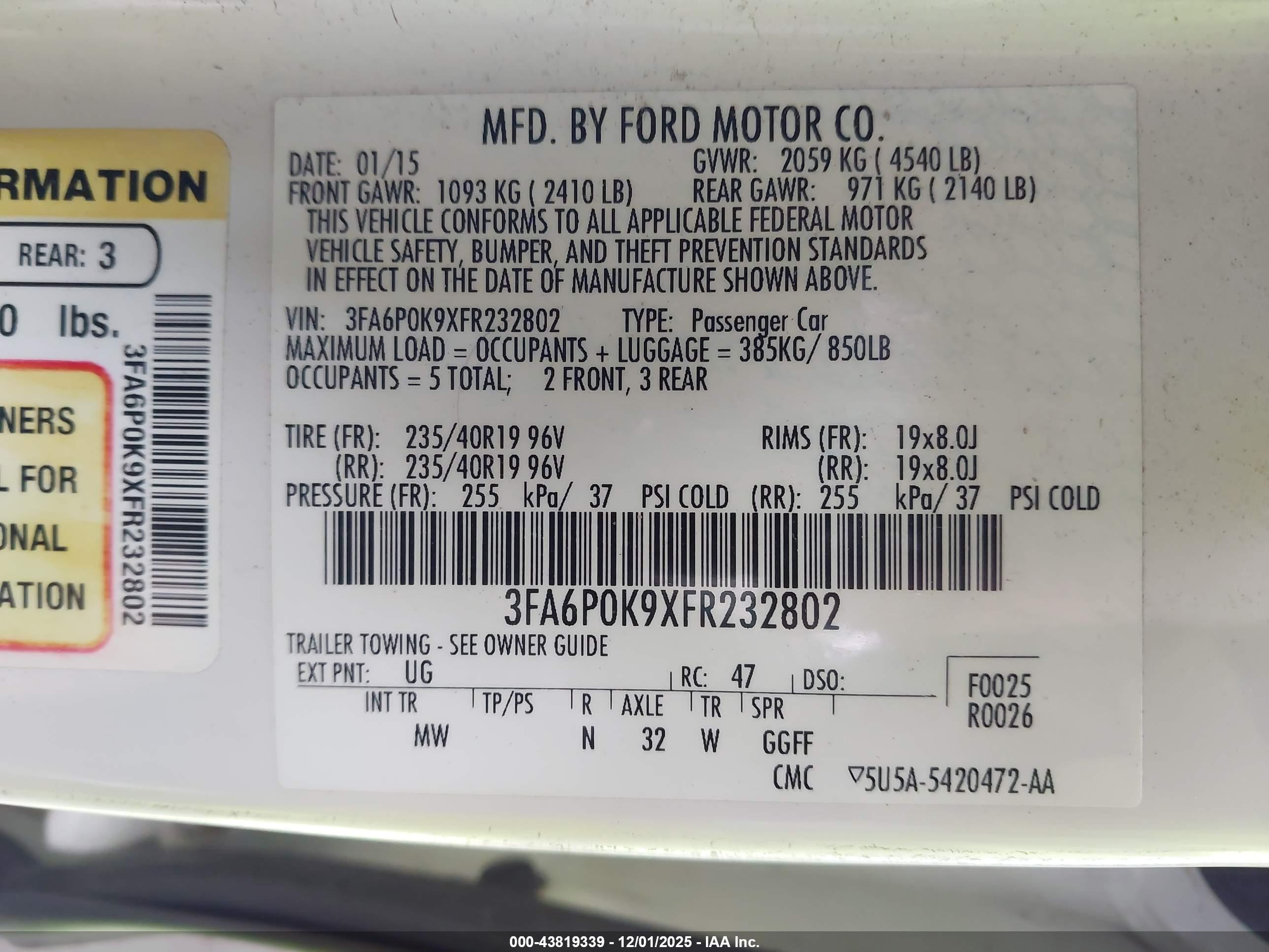 FORD FUSION image 9
